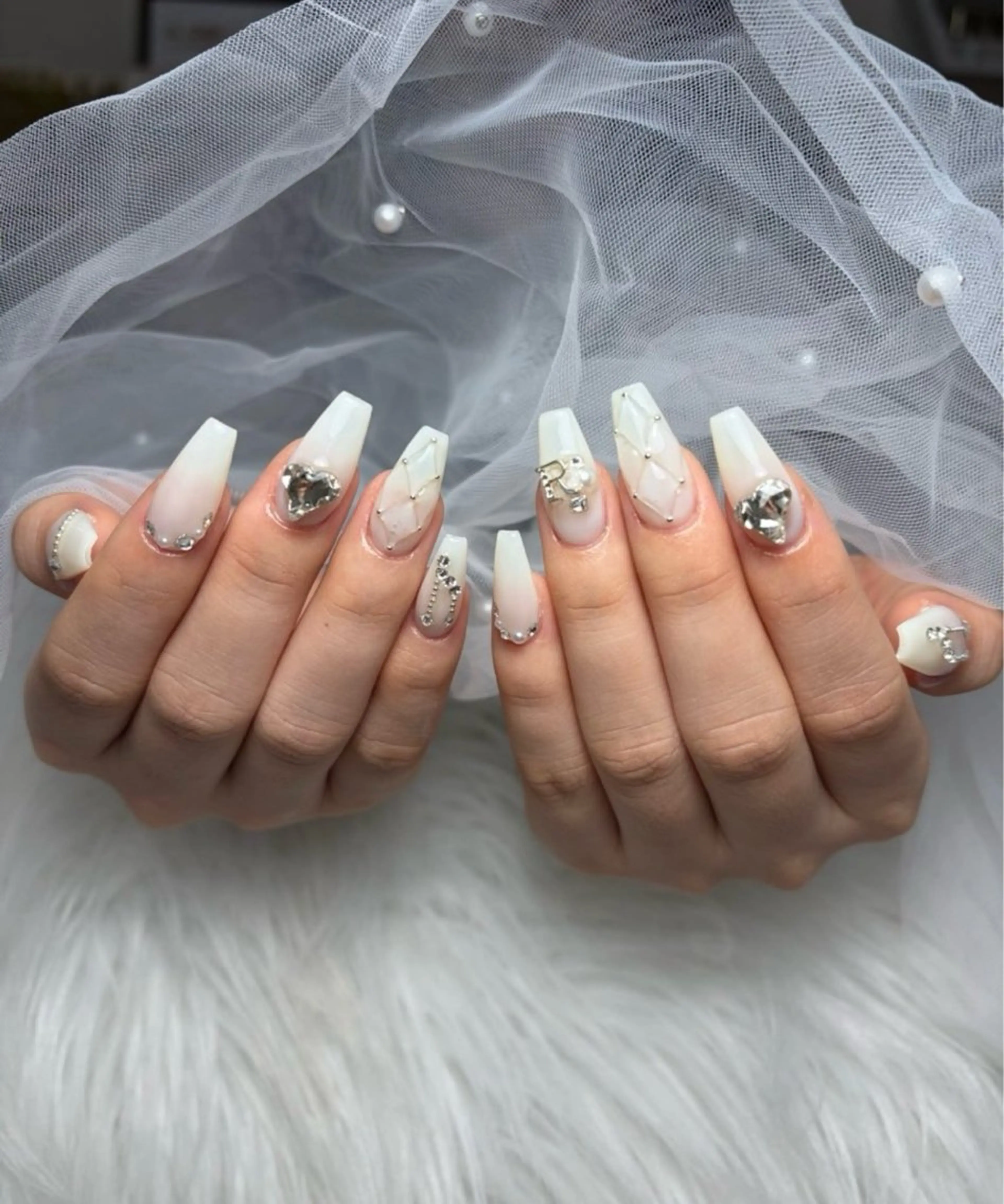 ネイル アートネイル 長さ出し ネイルチップ MoonHi Nail 朝霞台のネイルデザイン