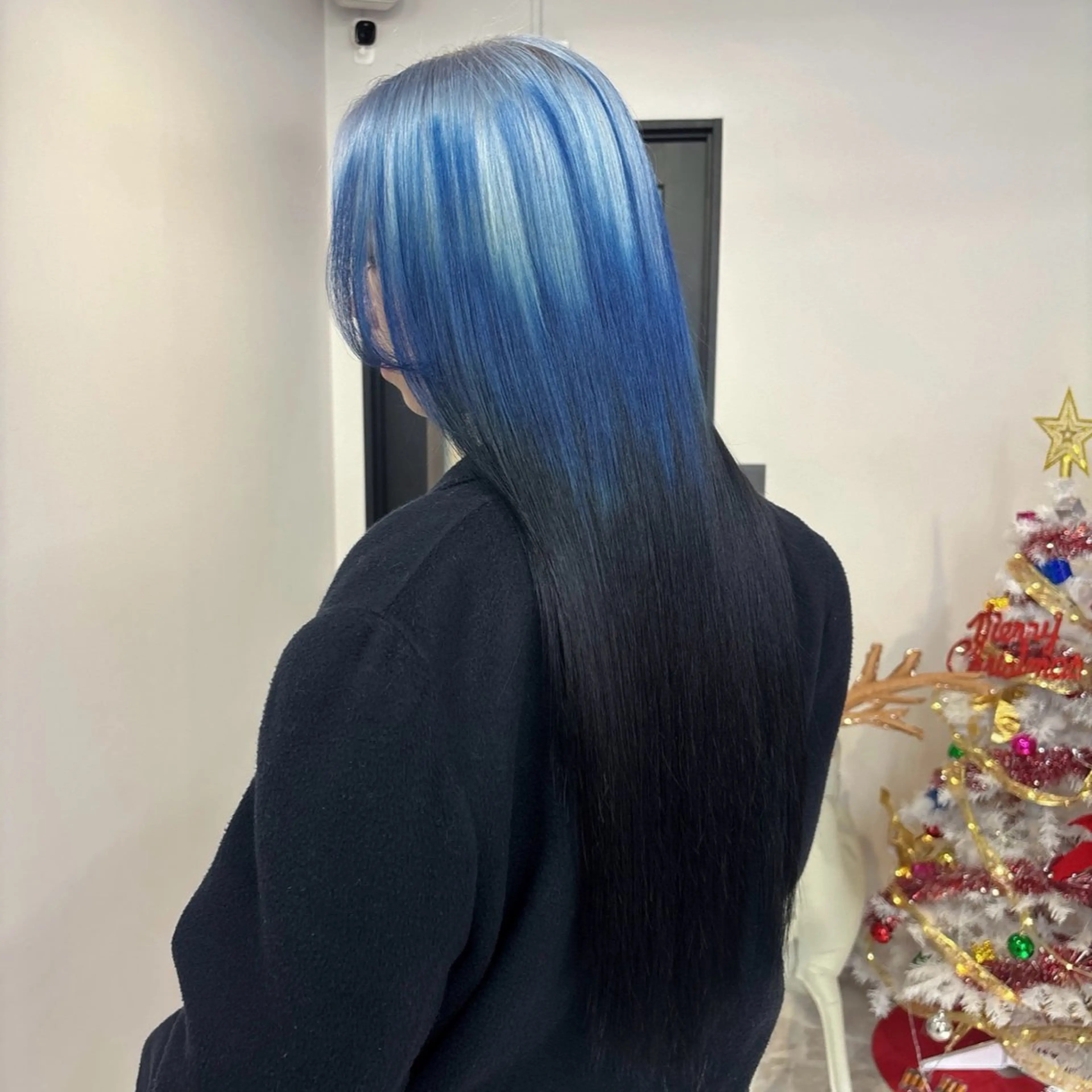 ロング カラー ヘアカラー Ren. 🦋デザインカラーのヘアスタイル