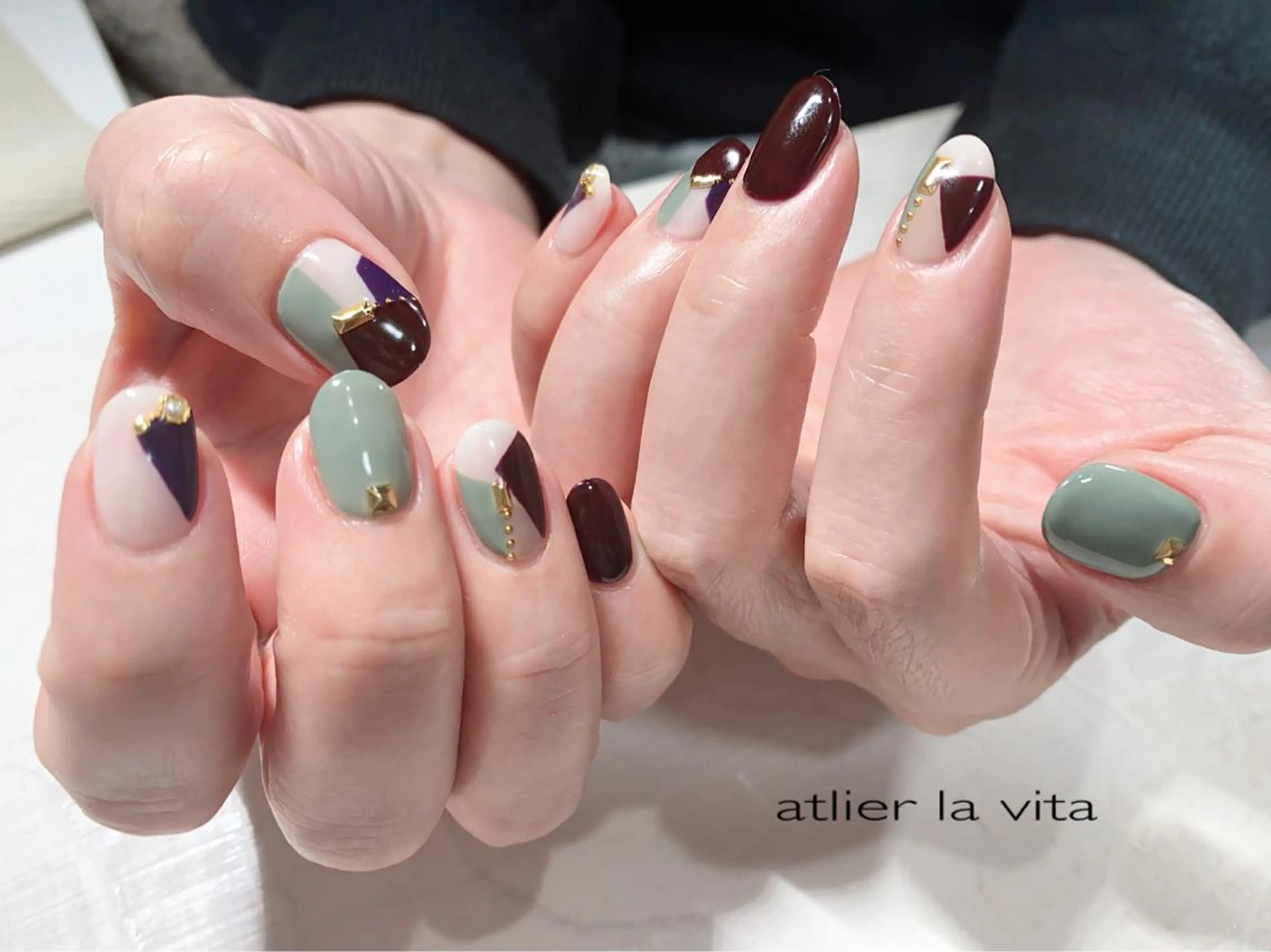 ネイル ハンドネイル lavita. mimuraのネイルデザイン