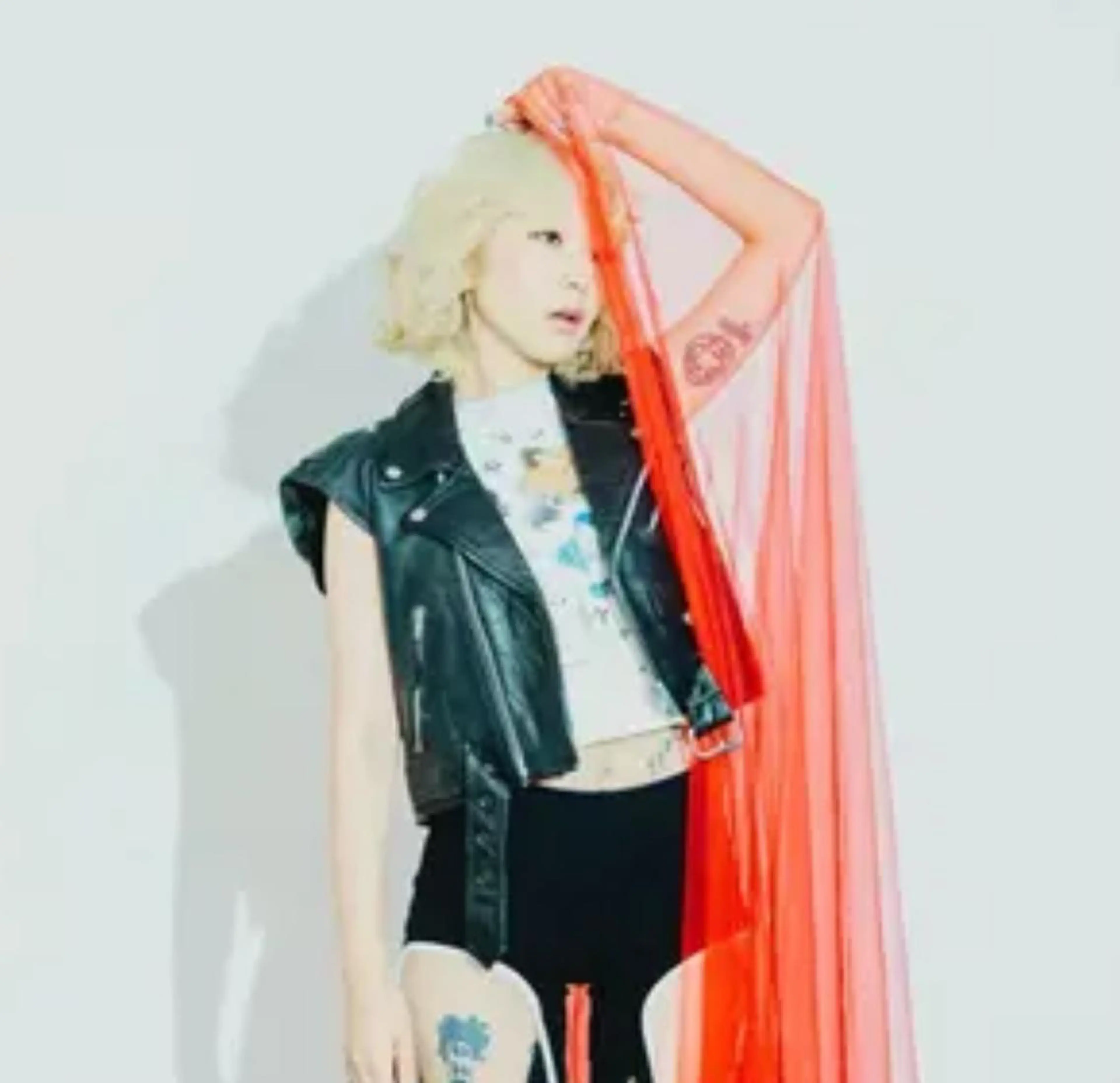 ミディアム カラー 抜きっぱなしブロンド ハイトーンカラー ボブ カラーモデル　広島市 legareリン🧸のヘアスタイル