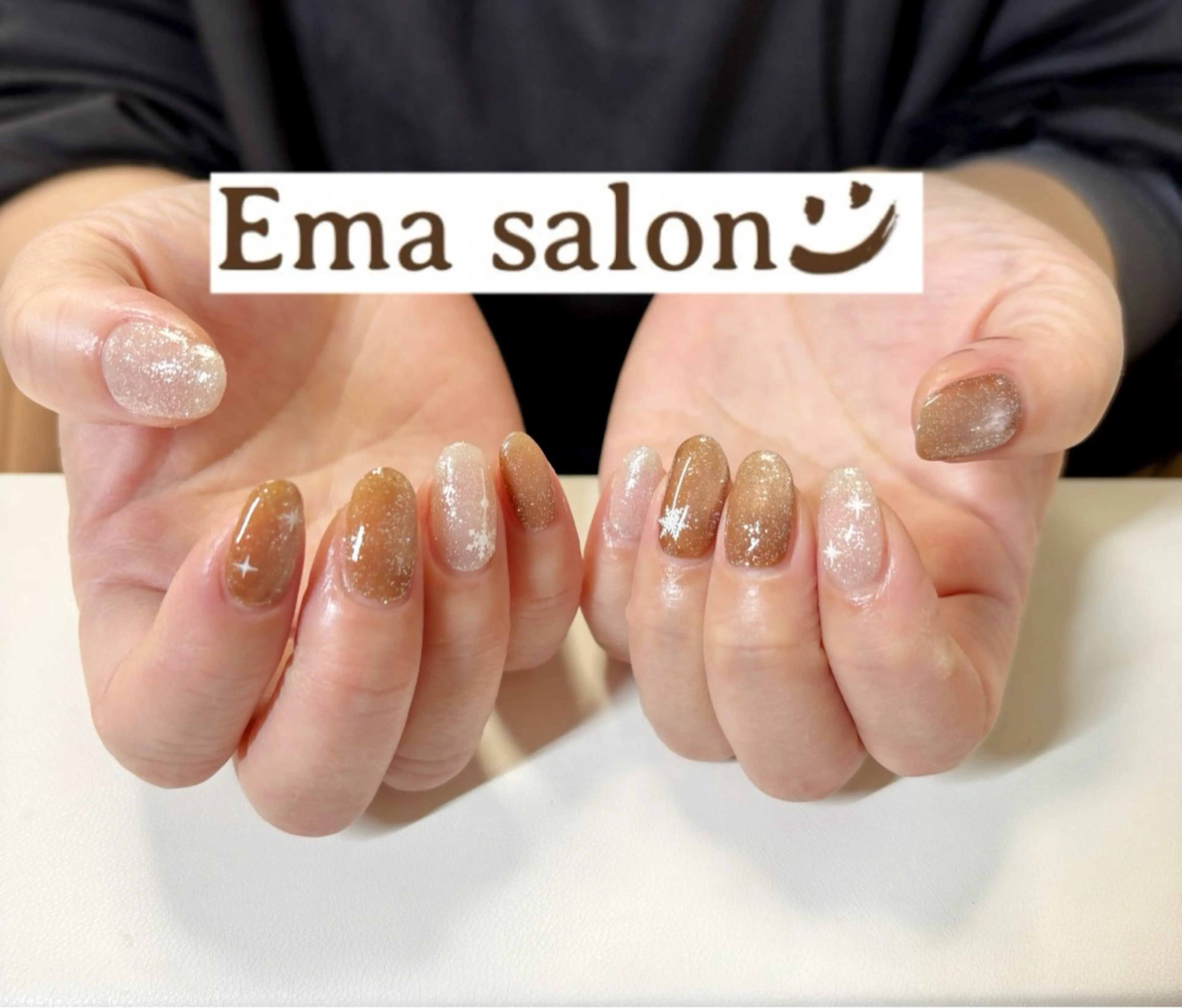 ネイル フラッシュネイル キラキラネイル ハンドネイル Ema salon hiromiのネイルデザイン