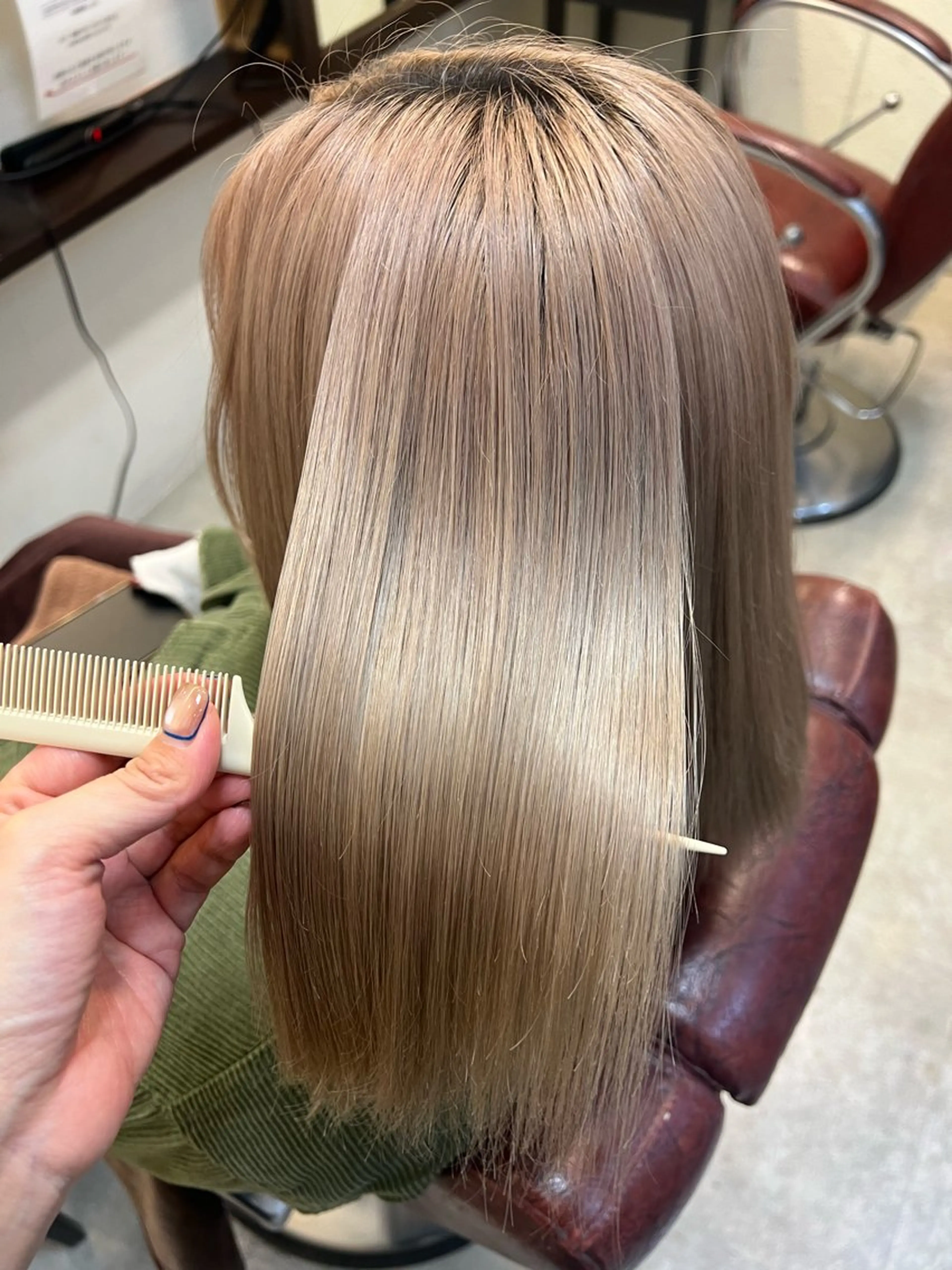 ミディアム カラー ベージュカラー 吉岡 なみのヘアスタイル