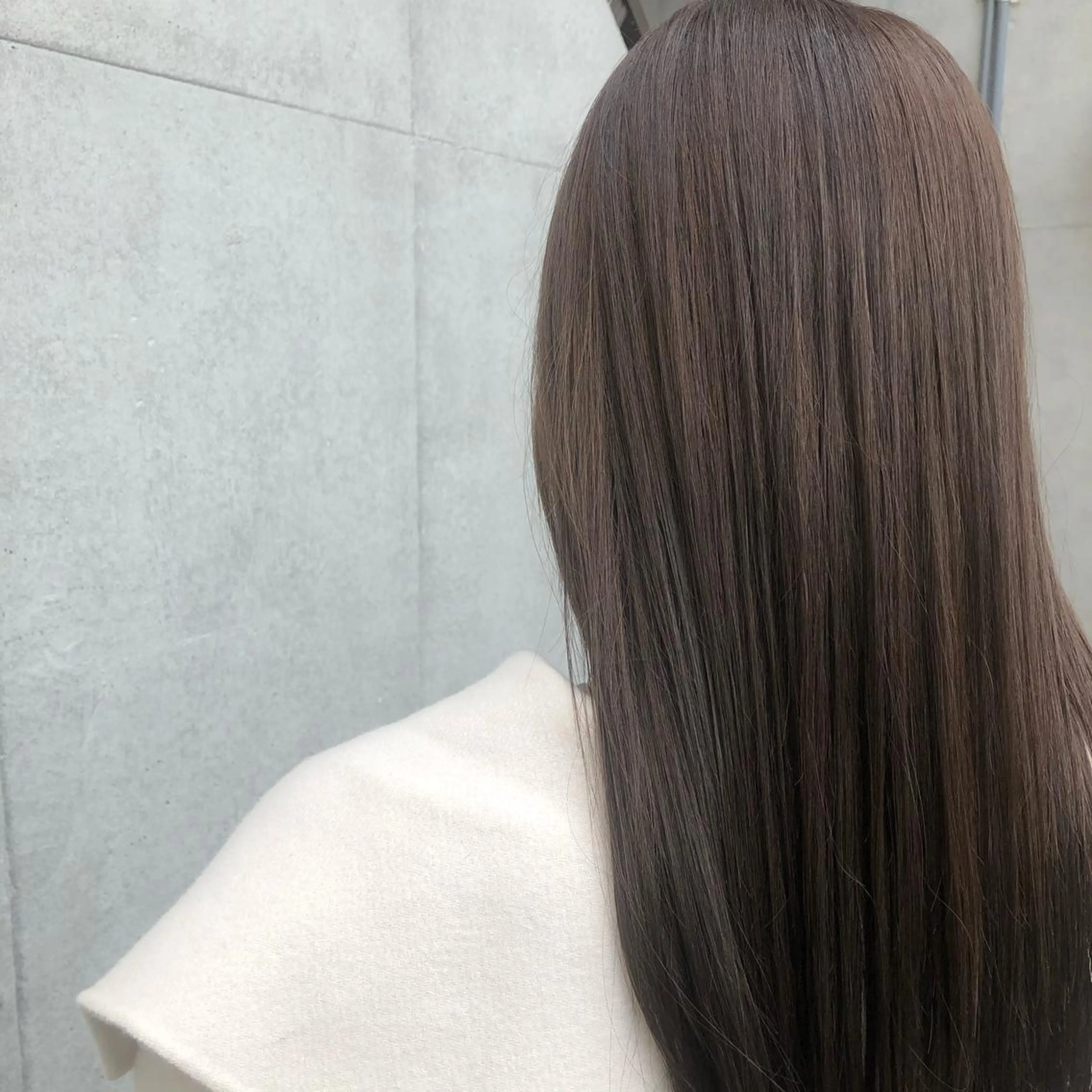 ロング カラー グレージュ カラー職人 なかもと たつひろのヘアスタイル