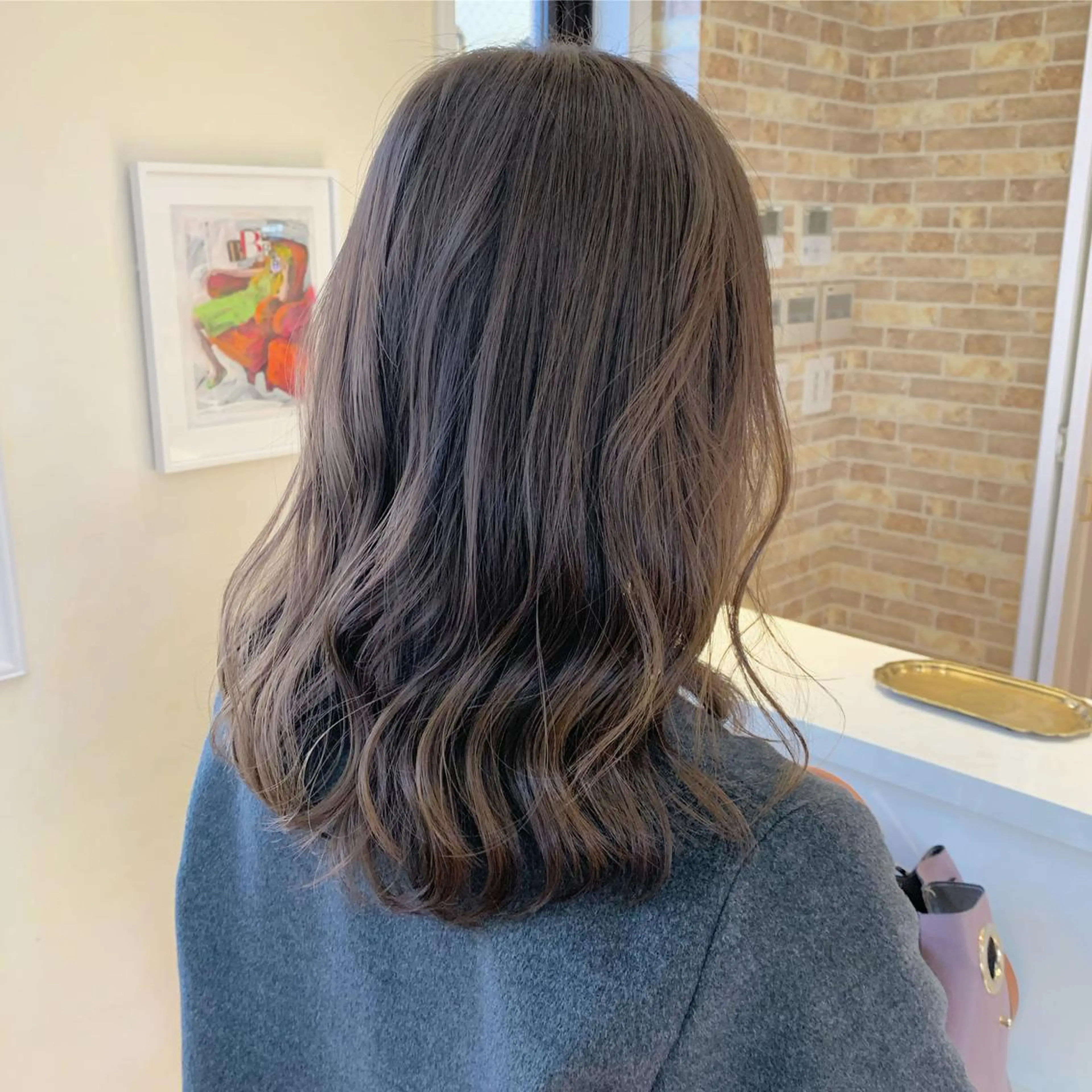 ミディアム カラー ベージュカラー ミルクティーベージュ ✨艶髪✨透明感✨ 山内大樹のヘアスタイル