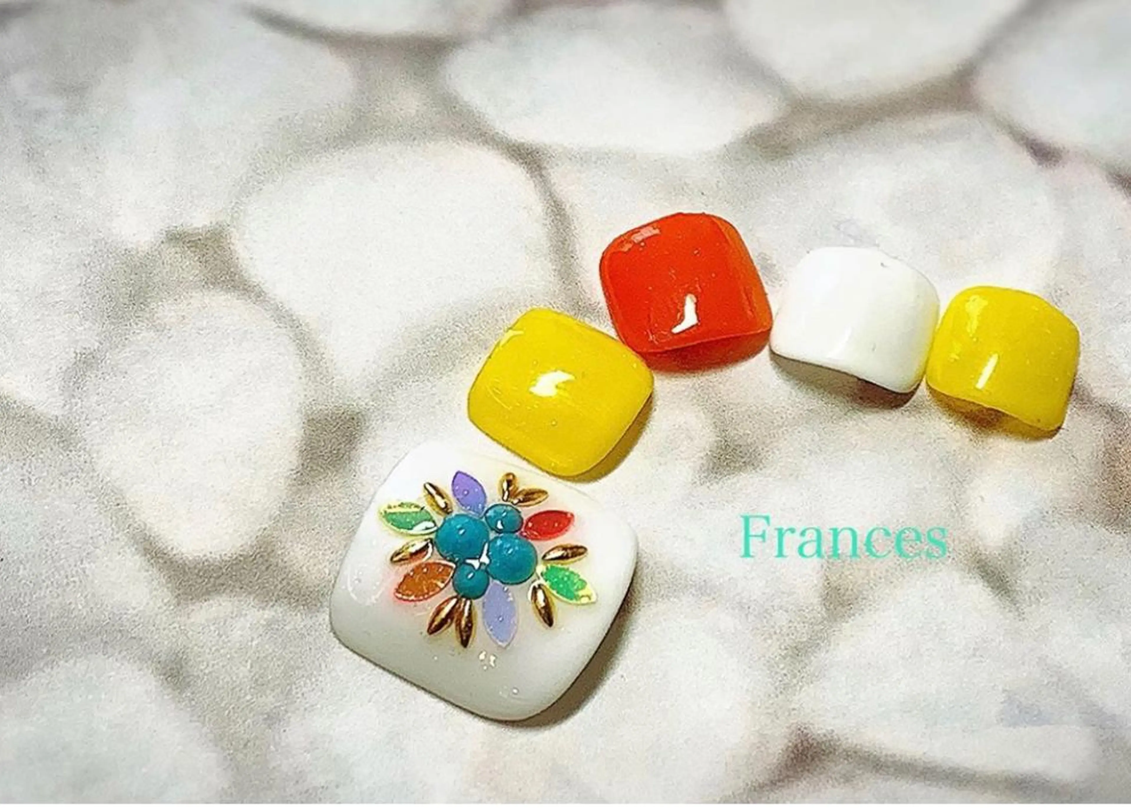 ネイル フットネイル Frances 今村のネイルデザイン