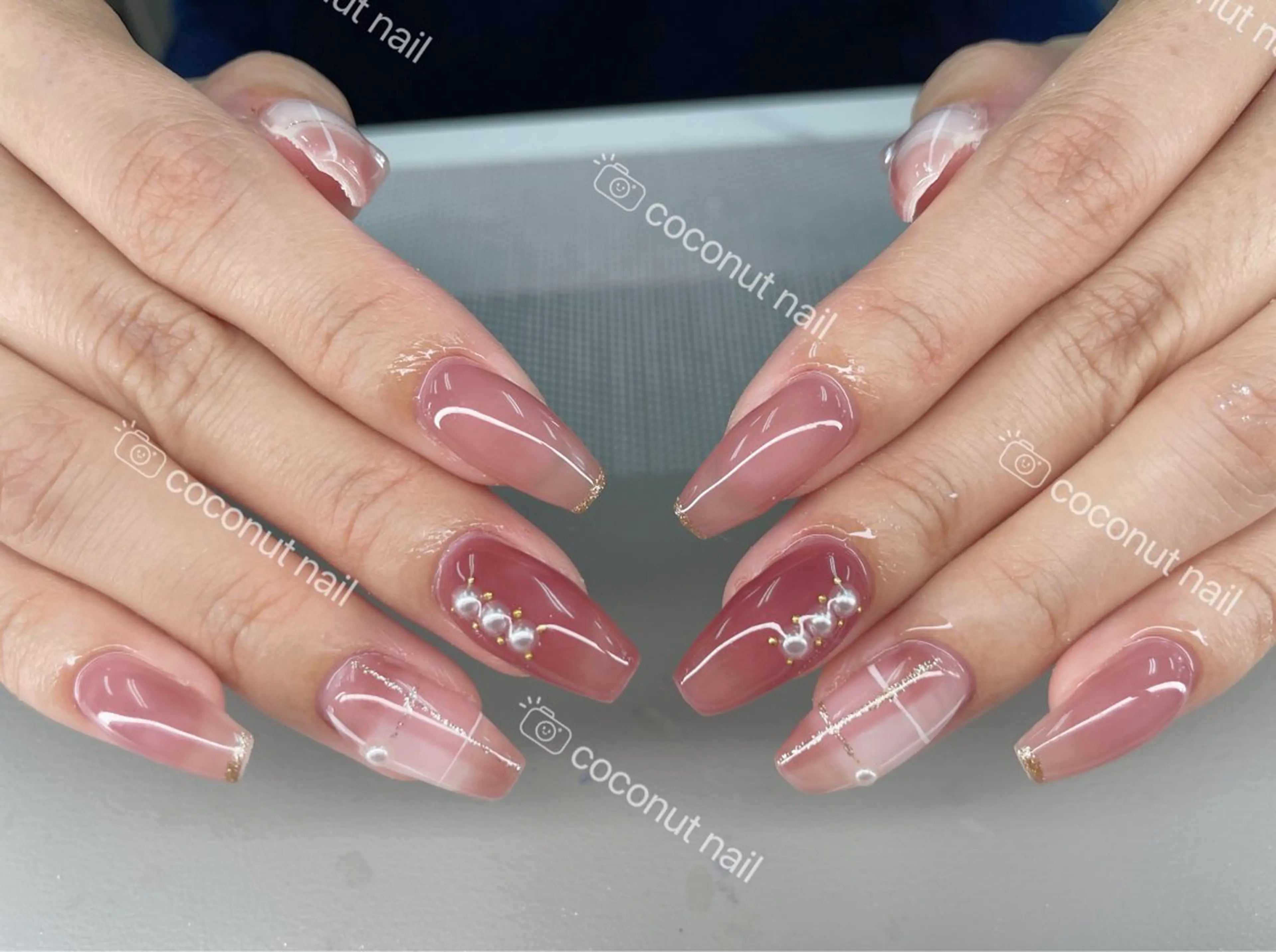 ネイル ハンドネイル 神田 ココナッツのネイルデザイン