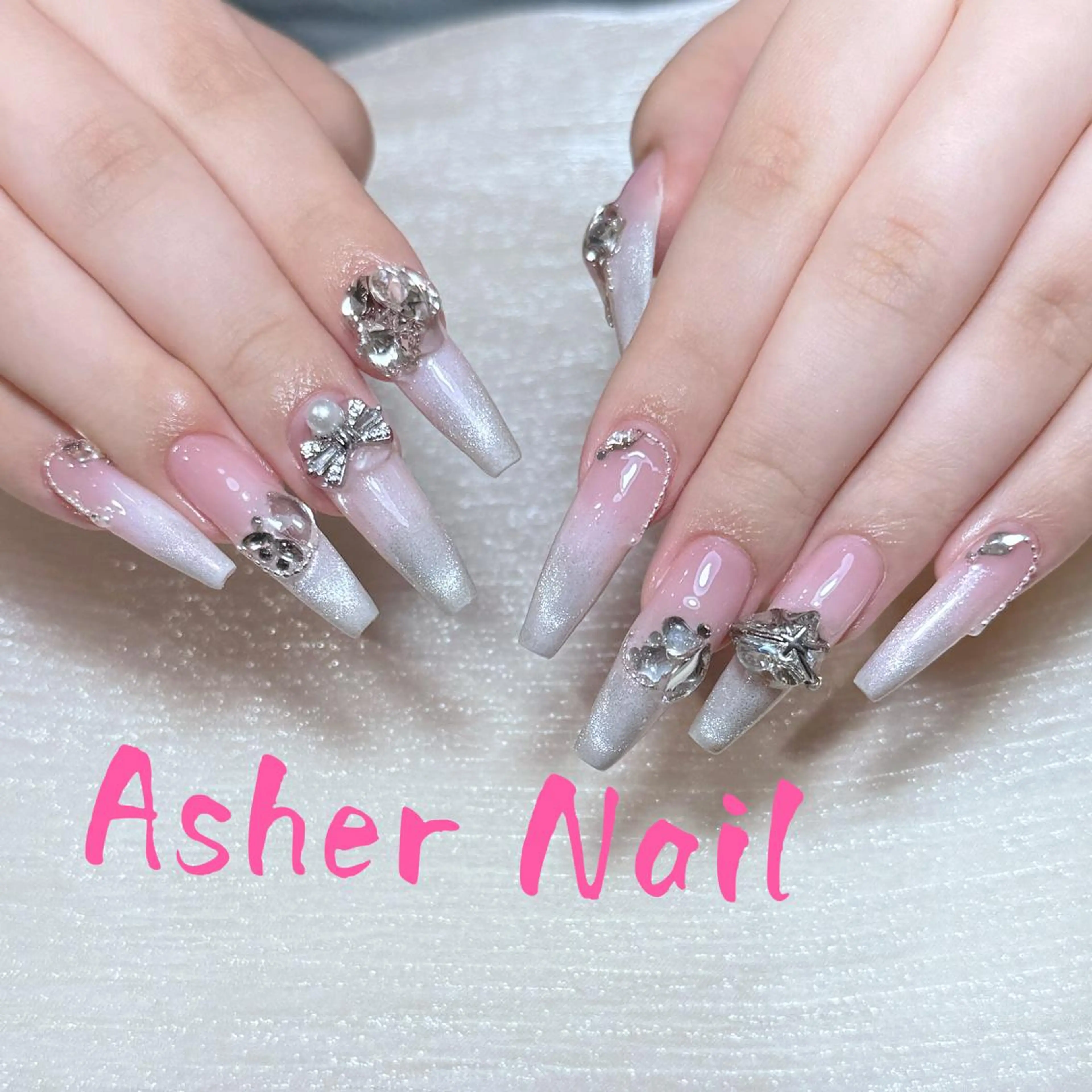 ネイル ハンドネイル ハンドケア Asher-HIKA 🌞のネイルデザイン