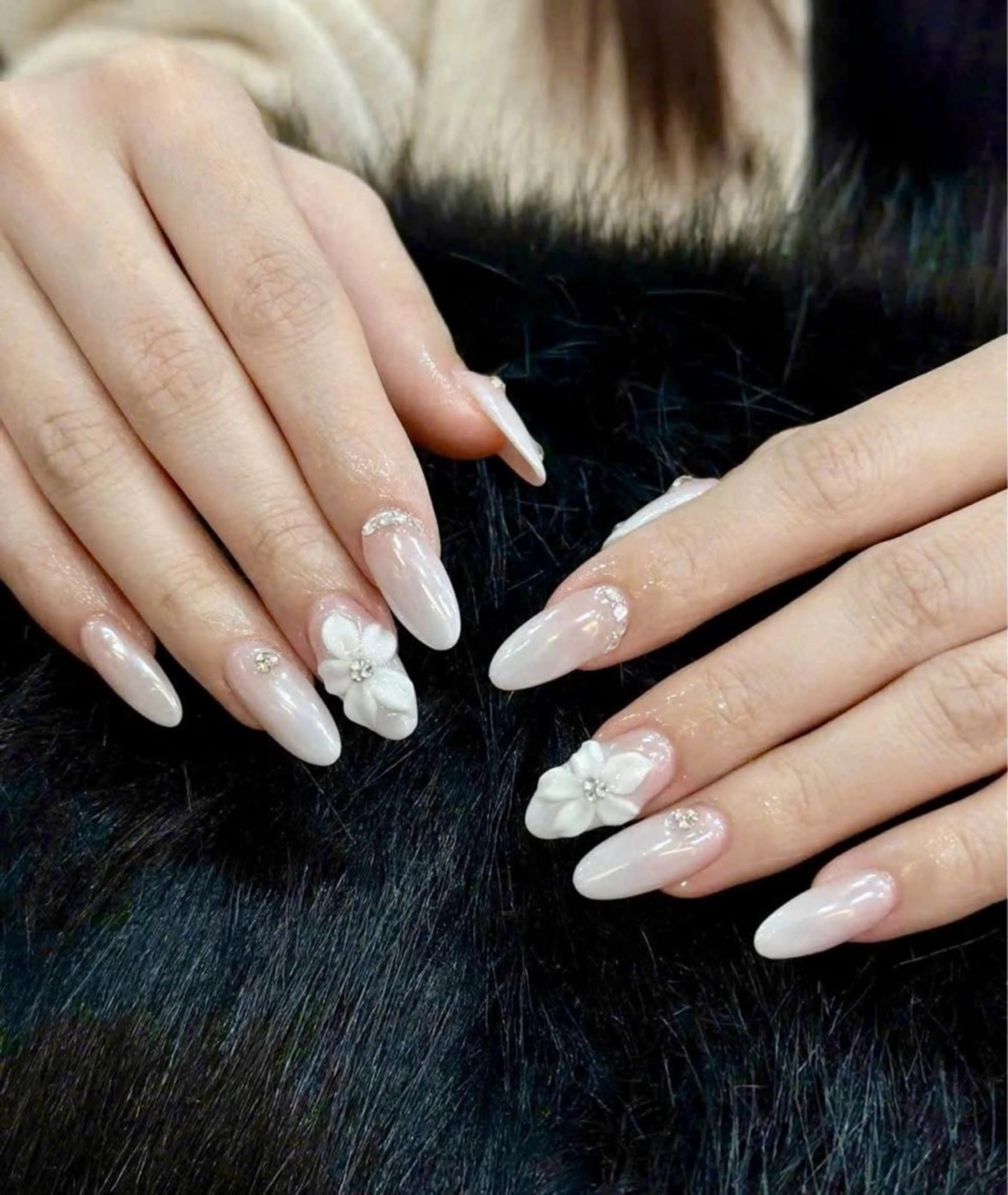 ネイル キラキラネイル マグネットネイル ぷっくりネイル 春ネイル ワンホンネイル ハンドネイル Candy Nailのネイルデザイン