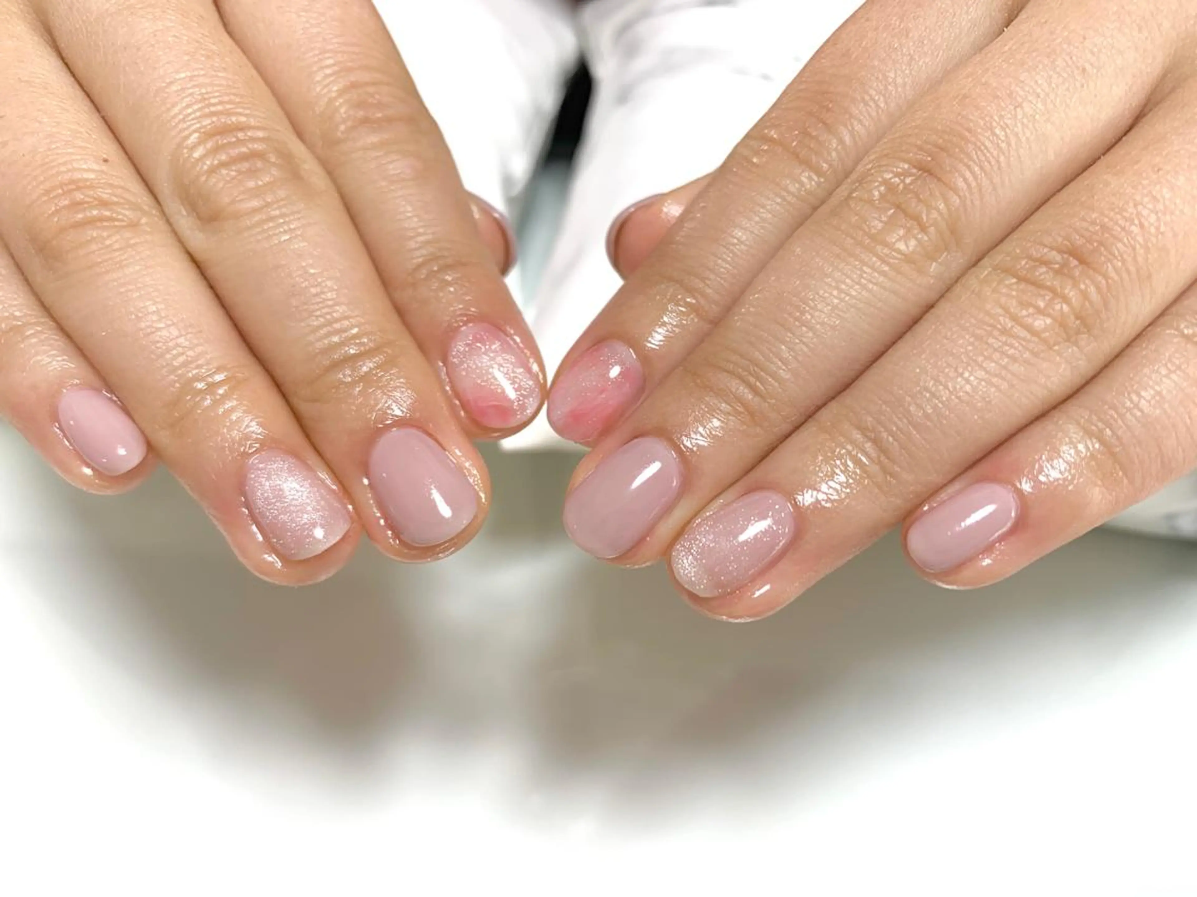 ネイル 手塚 里奈のネイルデザイン