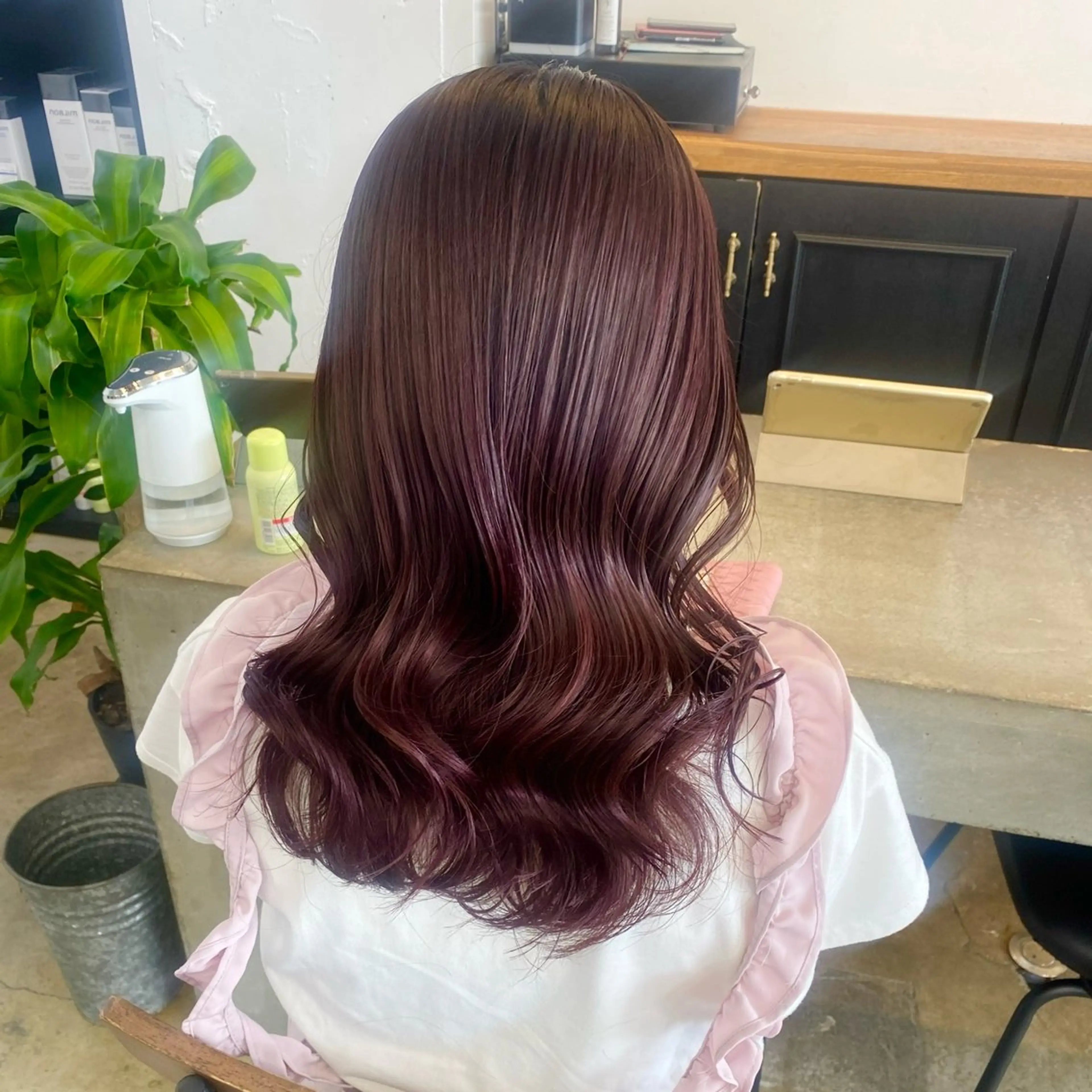 ミディアム カラー カット ヘアカラー トリートメント ヘッドスパ ヘアセット 似合わせカラー /髪質改善✨レオンのヘアスタイル