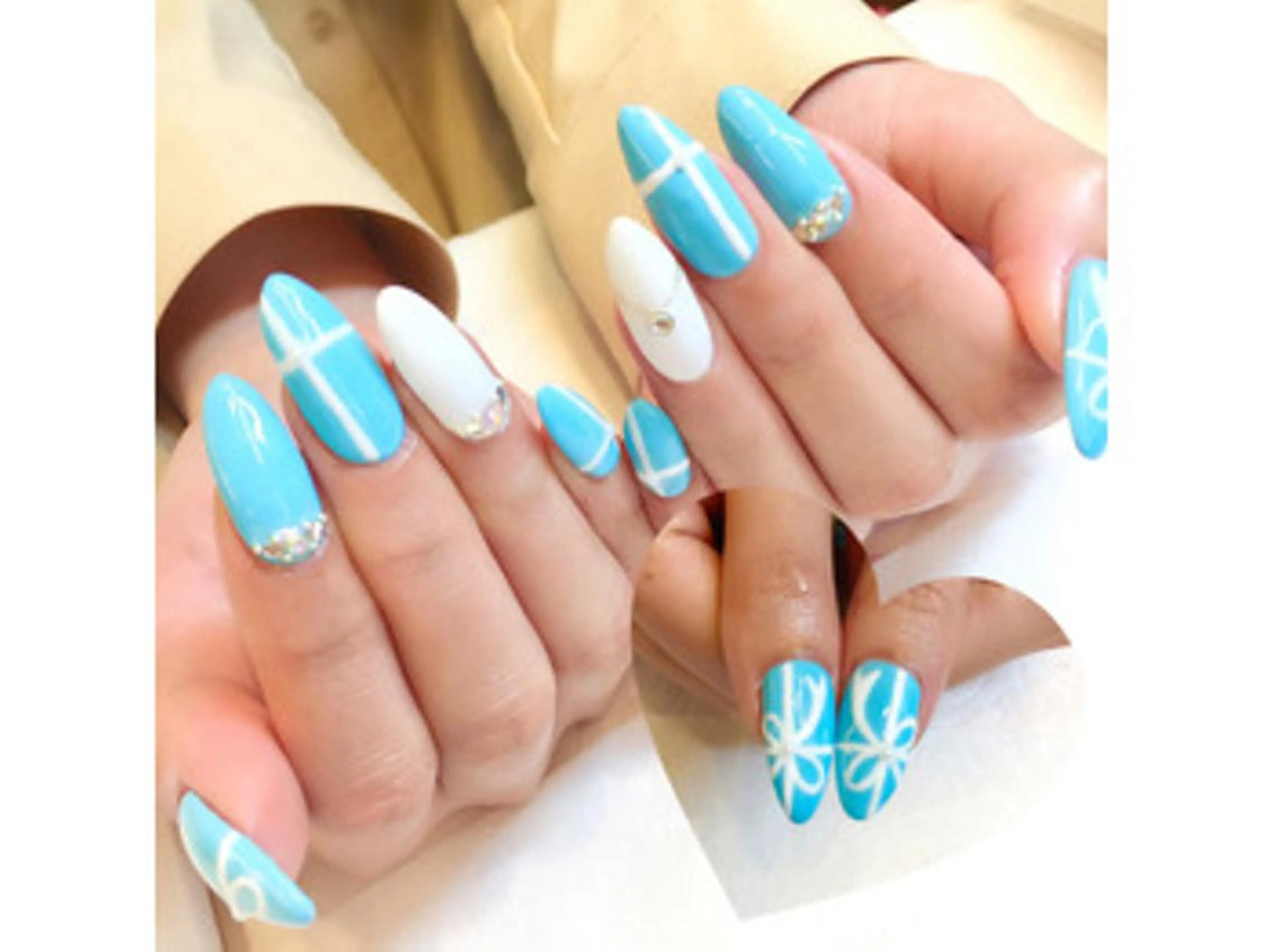 ネイル clover nailのネイルデザイン