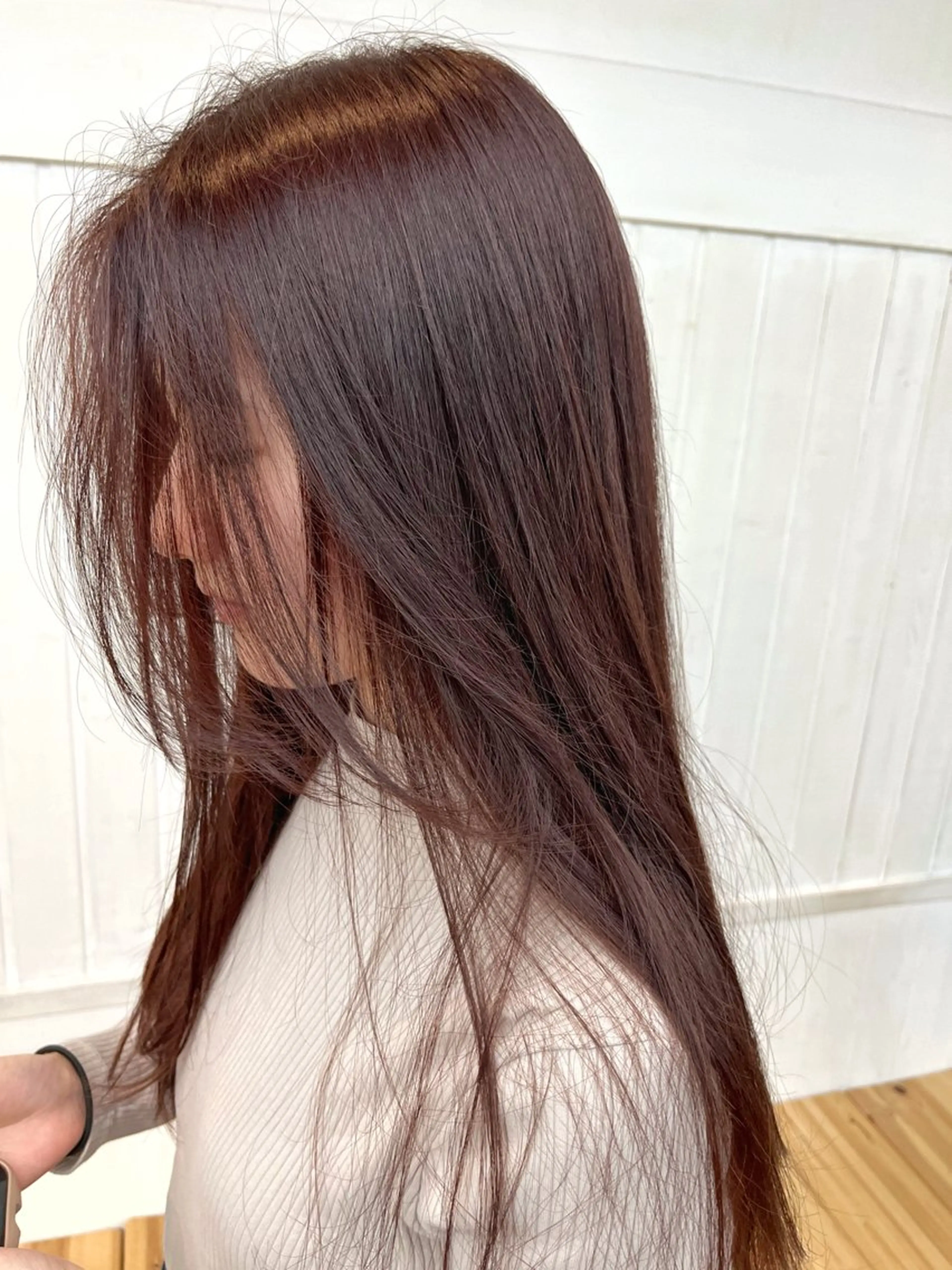 ロング カラー RIKU/毛流れ ヘア×眉ワックスのヘアスタイル