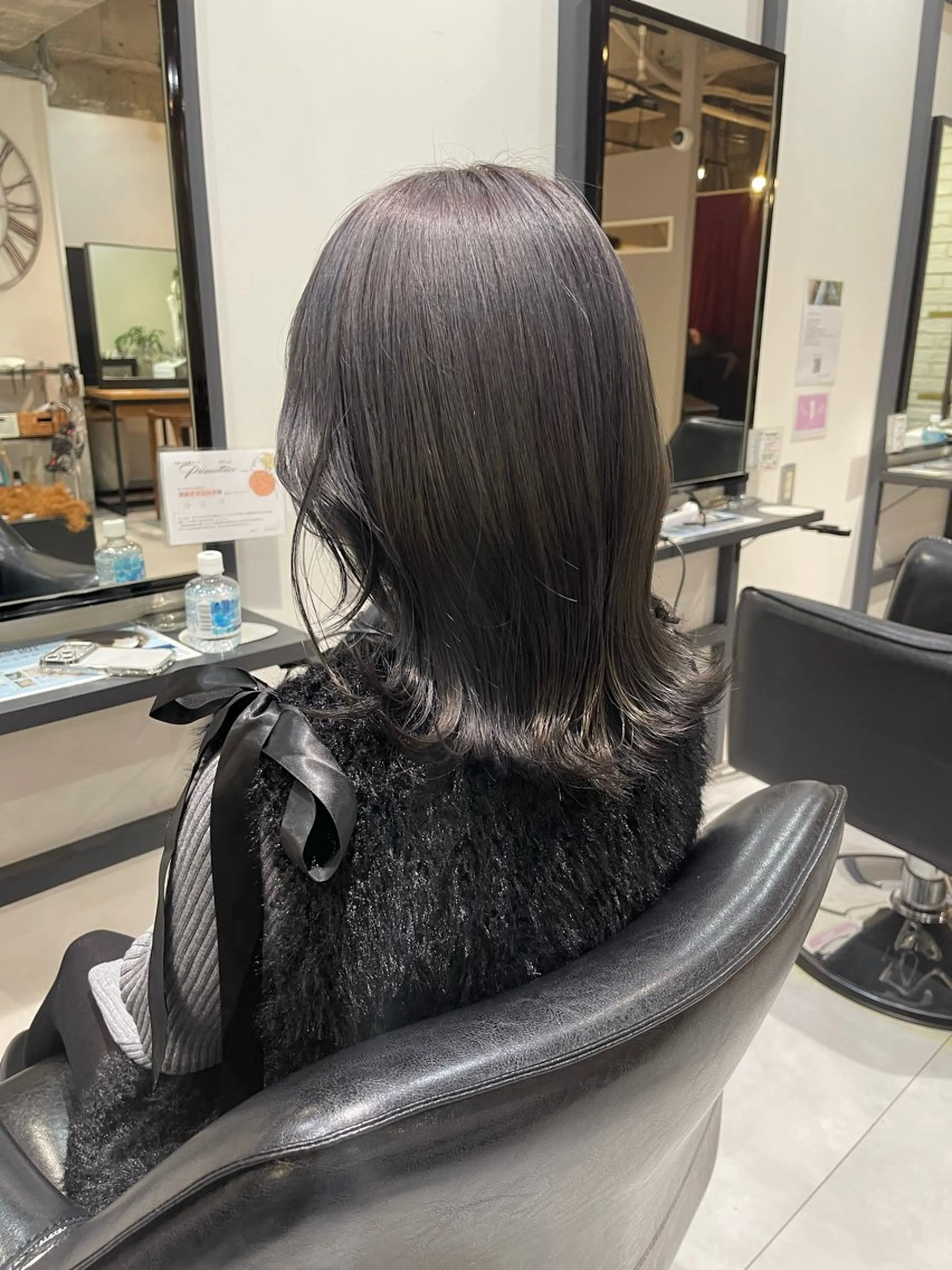 ミディアム ヘアカラー UMEDA FIGAROのヘアスタイル