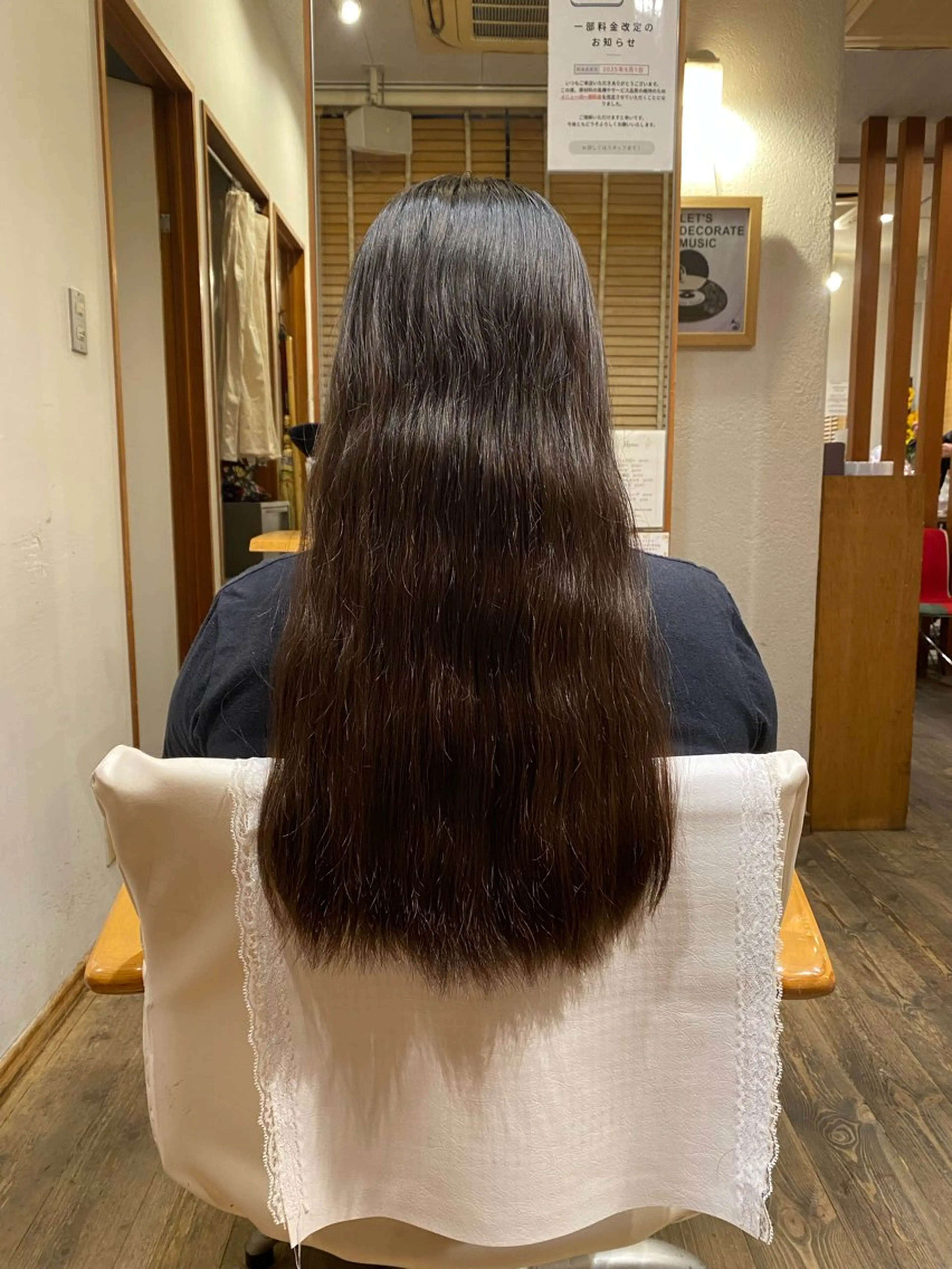ロング レイヤーカット カット 友永 風歌のヘアスタイル