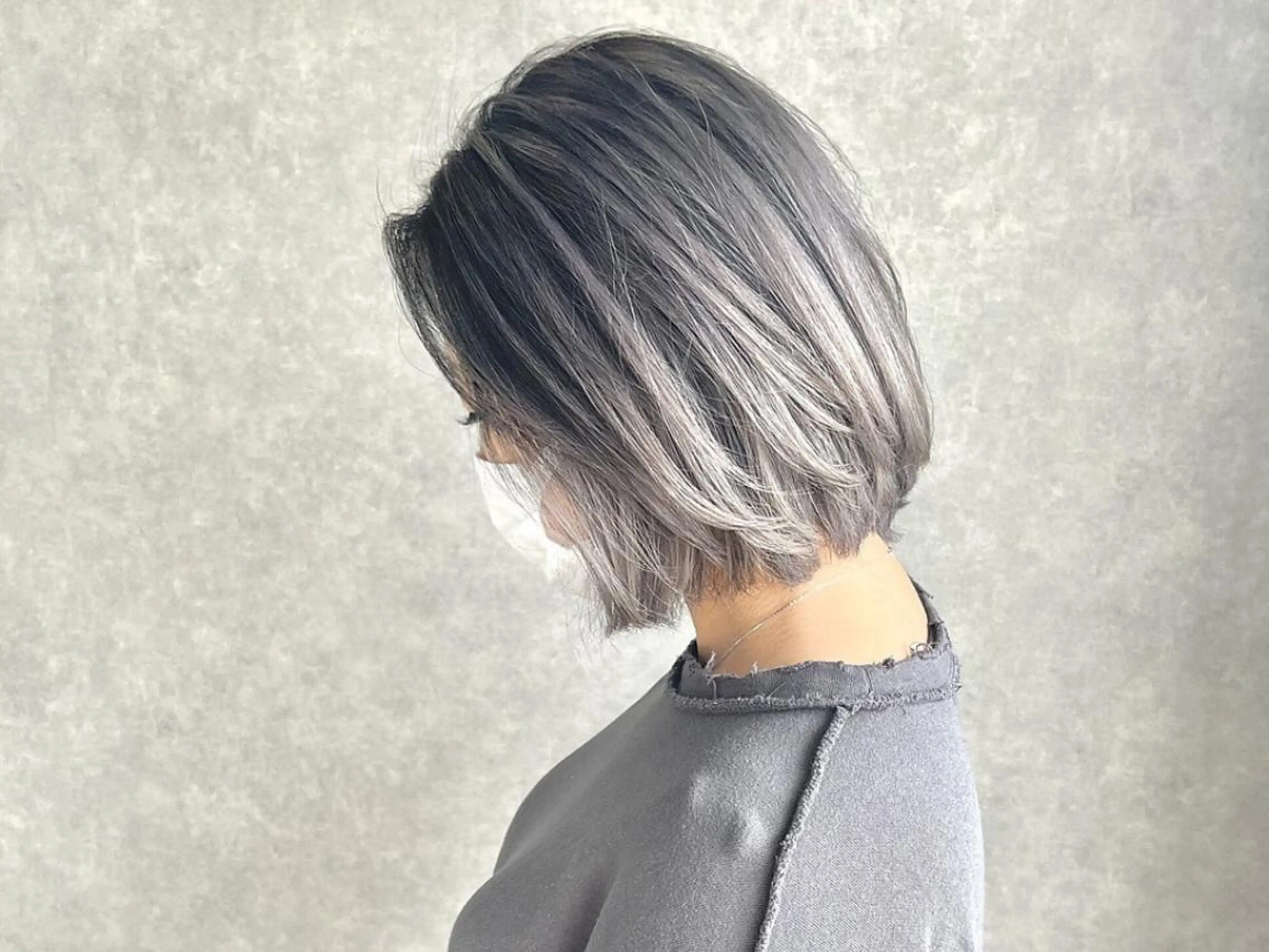 ショート カラー ヘアアレンジ バレイヤージュ ブリーチ 髪質改善 レイヤーカット 縮毛矯正 VIM hairおもろまち店のヘアスタイル