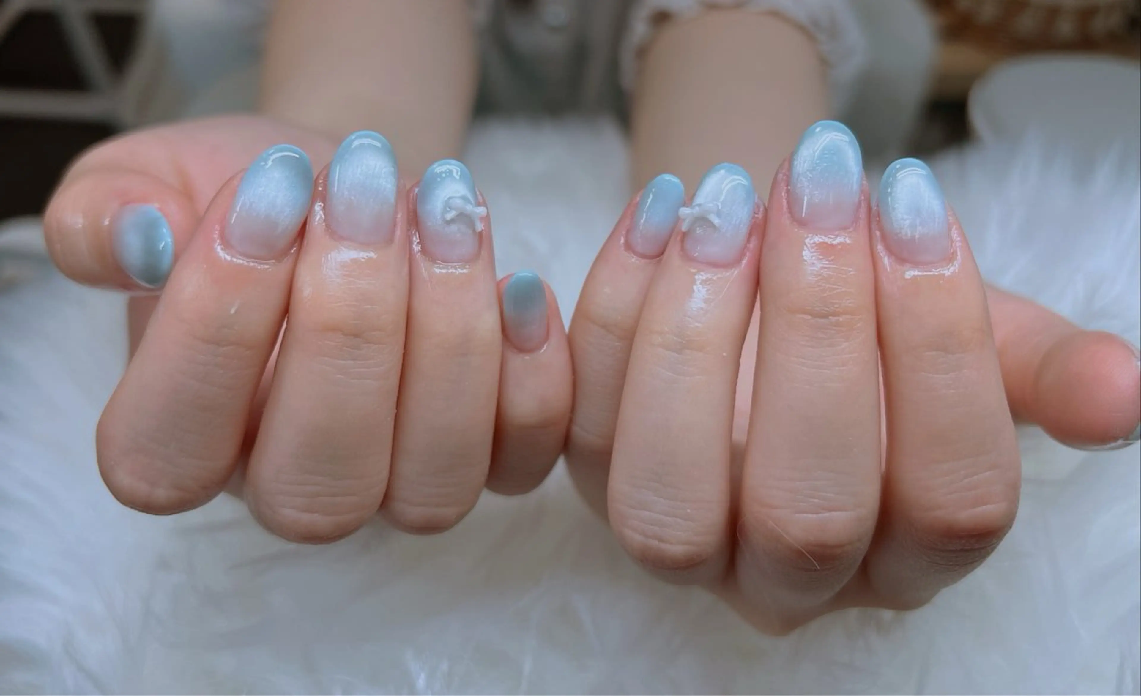 ネイル フットネイル フレンチネイル 韓国ネイル 水色 ロングネイル Lee _nailのネイルデザイン