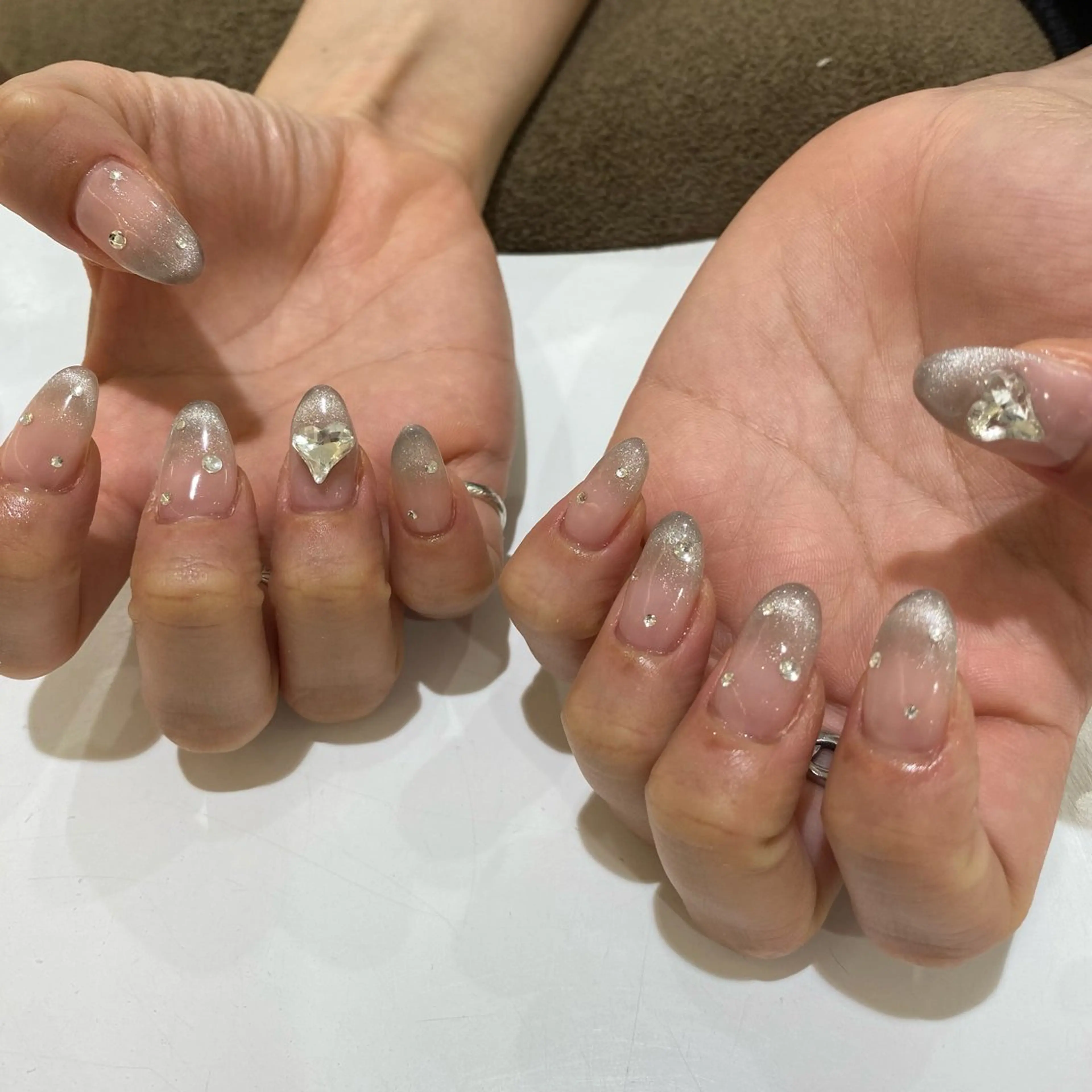 ネイル ハート 🥀たなか れね🍋のマツエク・マツパデザイン