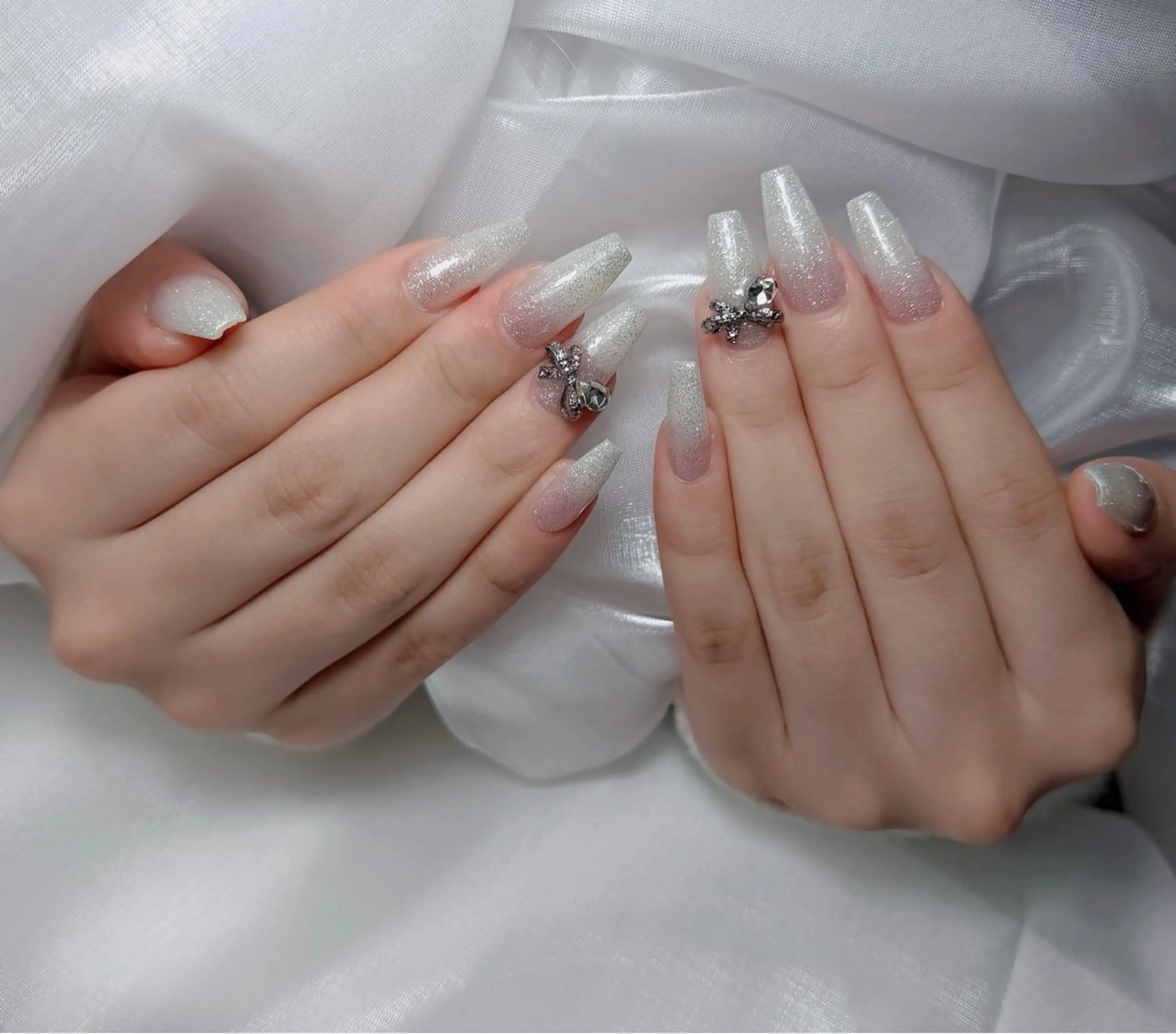 ネイル アートネイル フレンチネイル ジェルネイル 韓国ネイル マグネットネイル ハンドネイル Lenie Nail Okuboのネイルデザイン