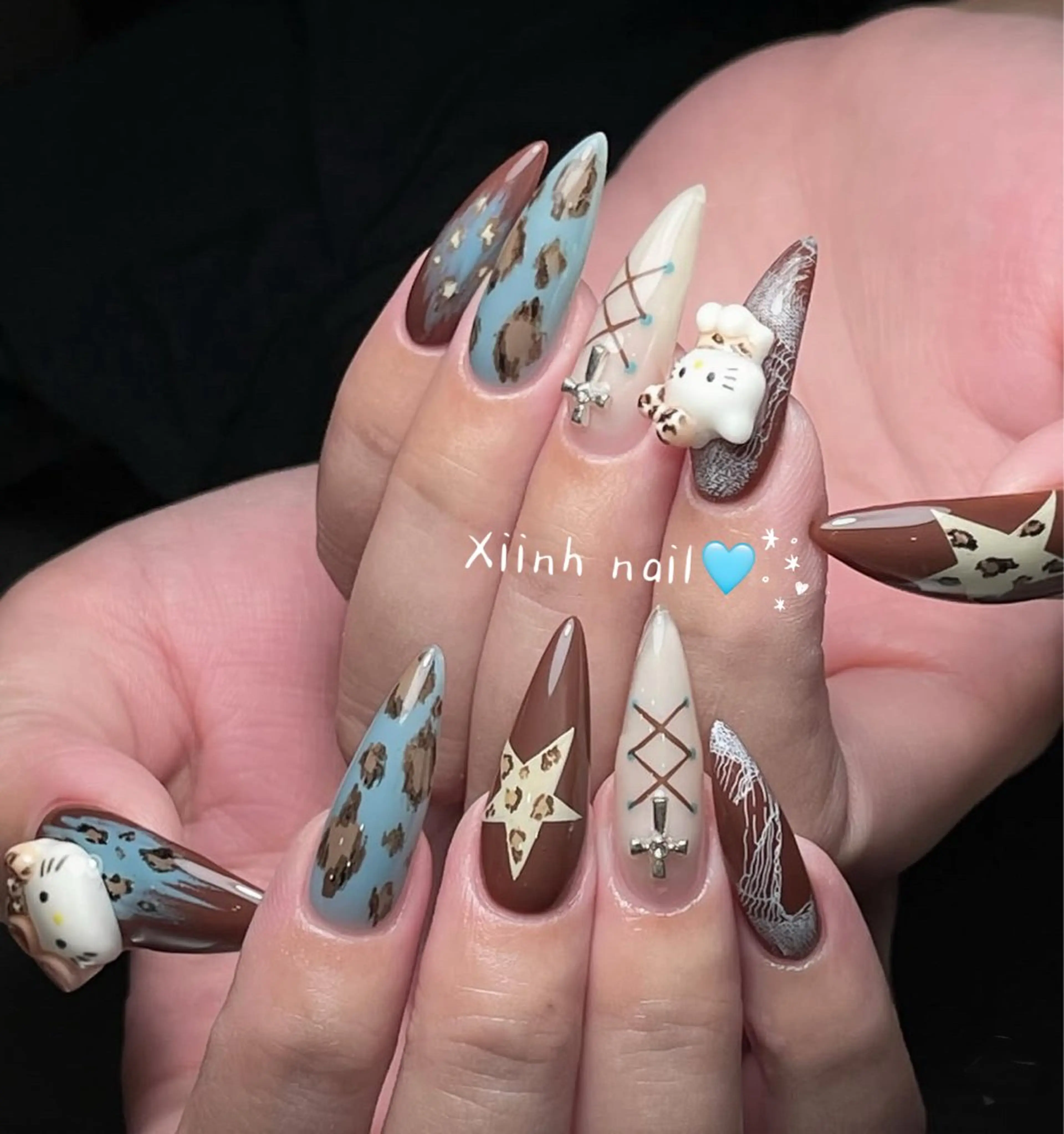 ネイル ブラウン チークネイル 桜ネイル 長さ出し フットネイル ハンドネイル XIINH NAIL SALONのネイルデザイン