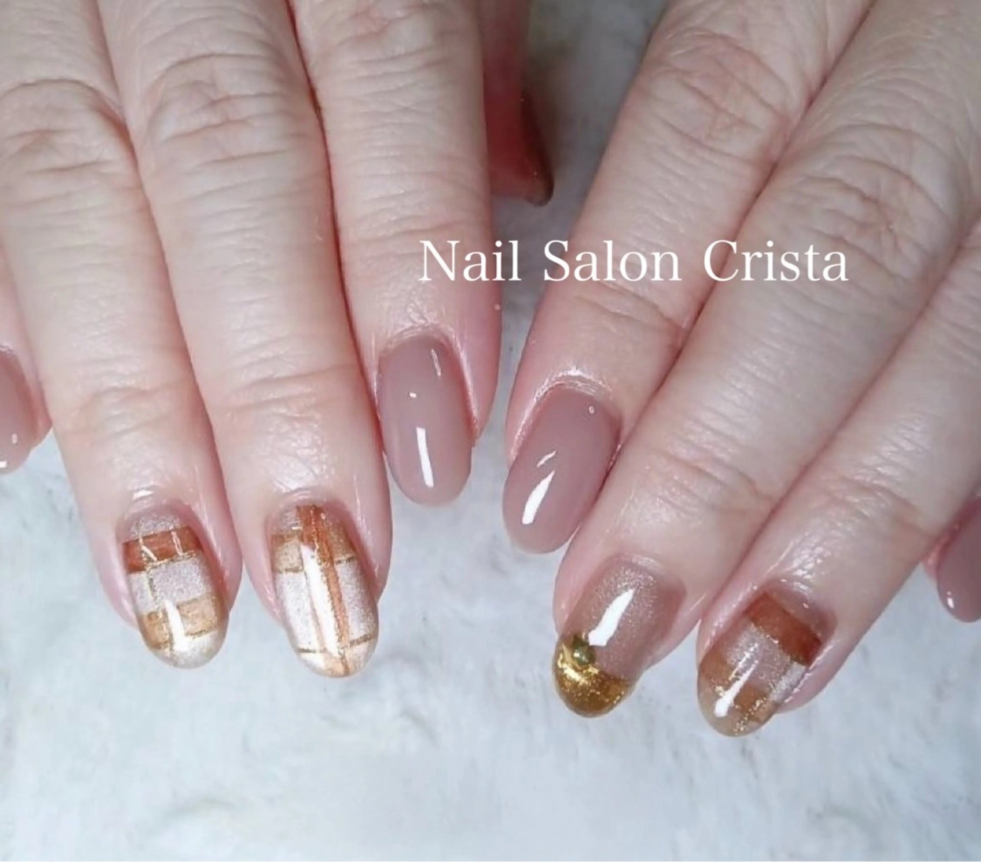 ネイル ジェルネイル パラジェル CRISTA MOMOのネイルデザイン