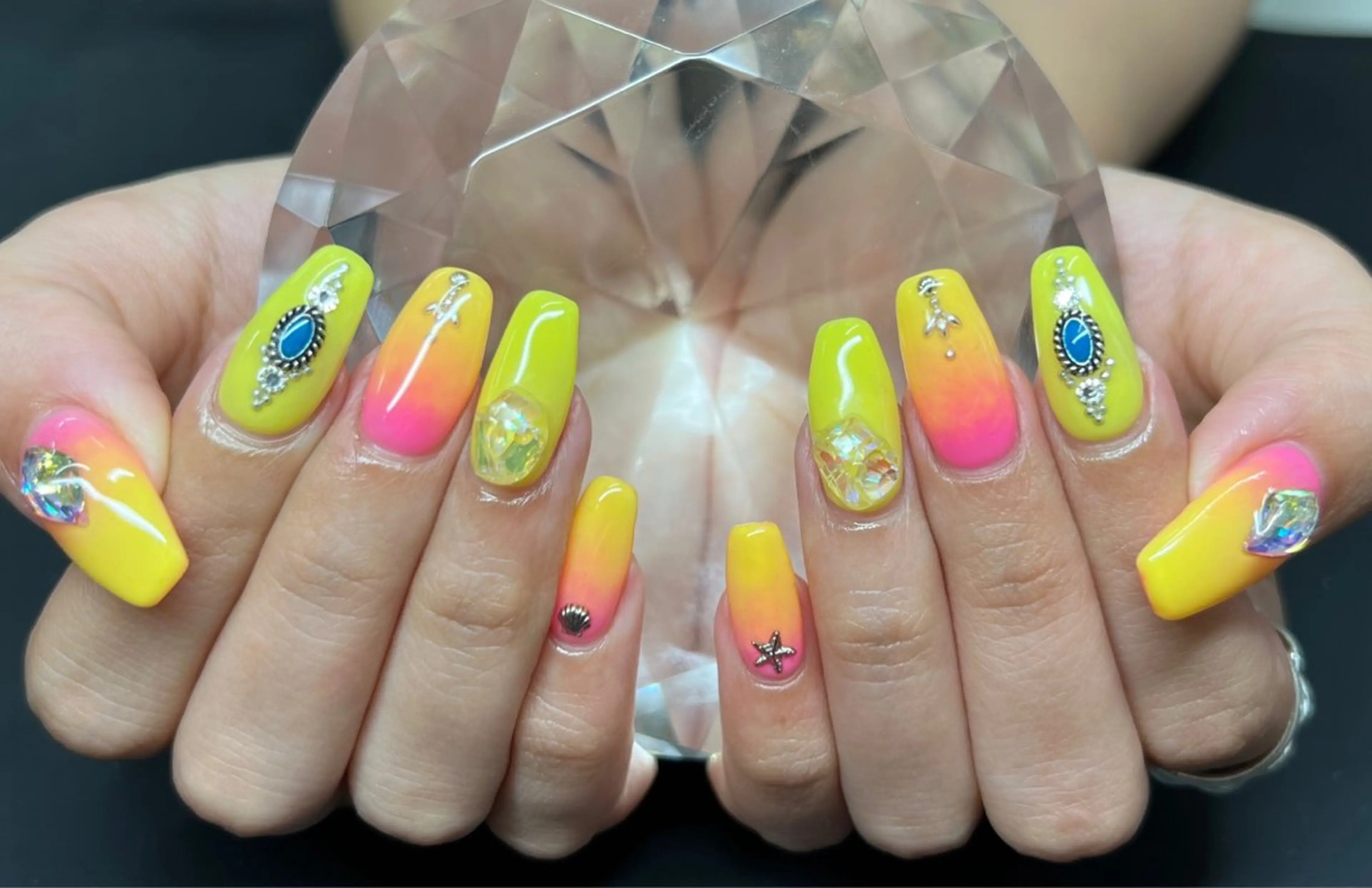 ネイル N.CHLOE 永島のネイルデザイン