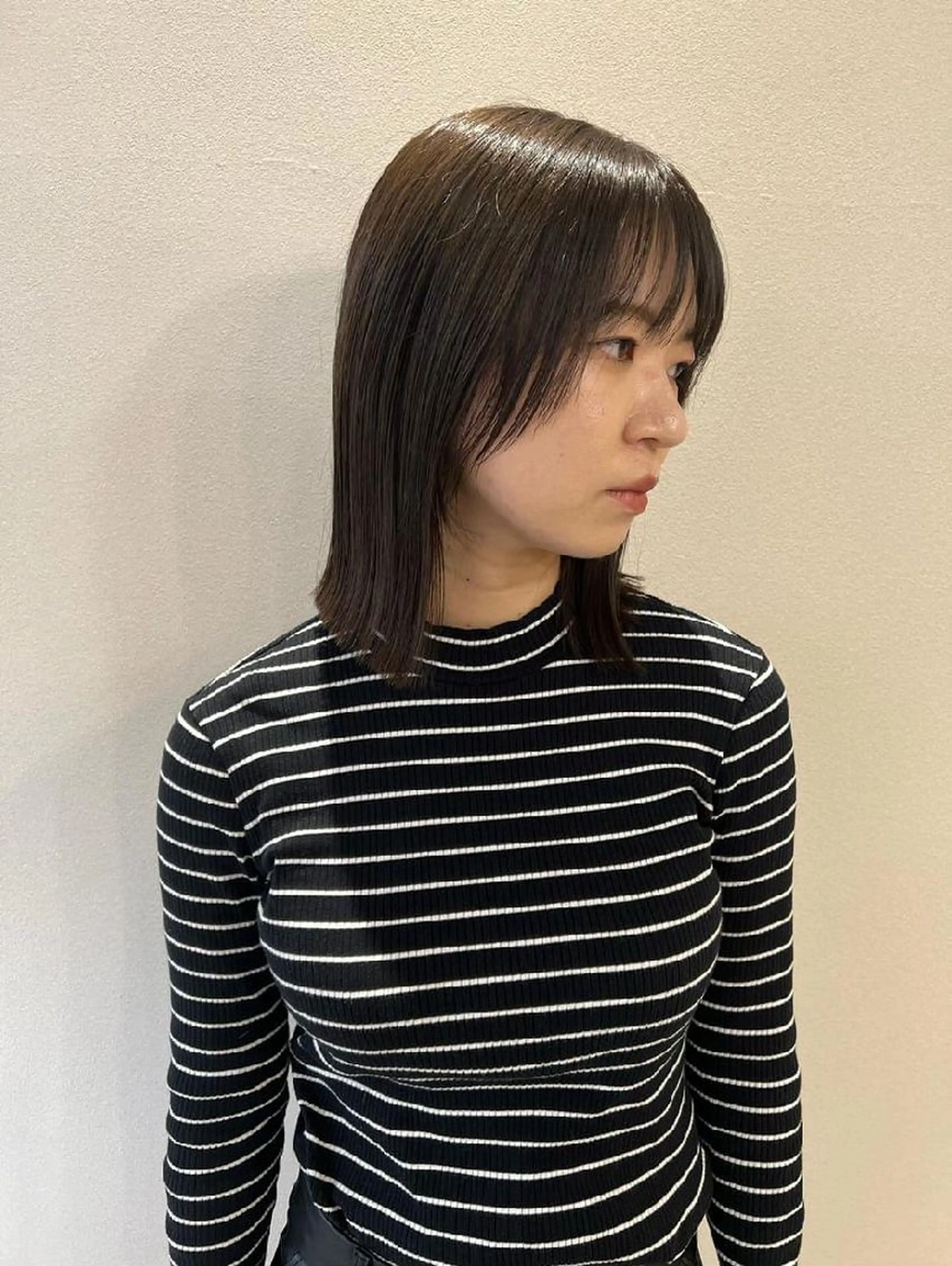 ミディアム カット ヘアカラー トリートメント ヘッドスパ 廣野 有香のヘアスタイル