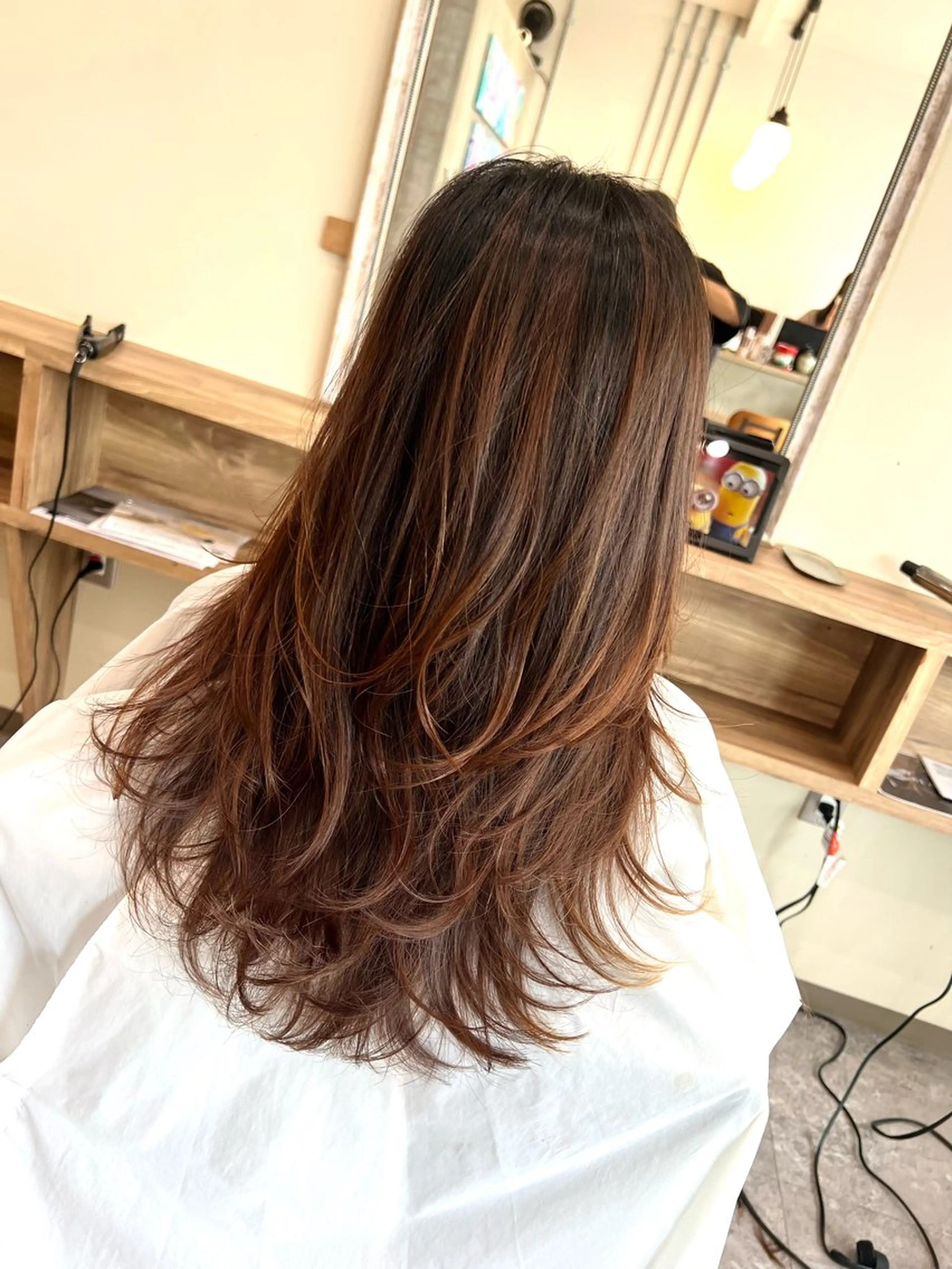 ロング ブリーチ/ストレート ダブルカラーtetoのヘアスタイル