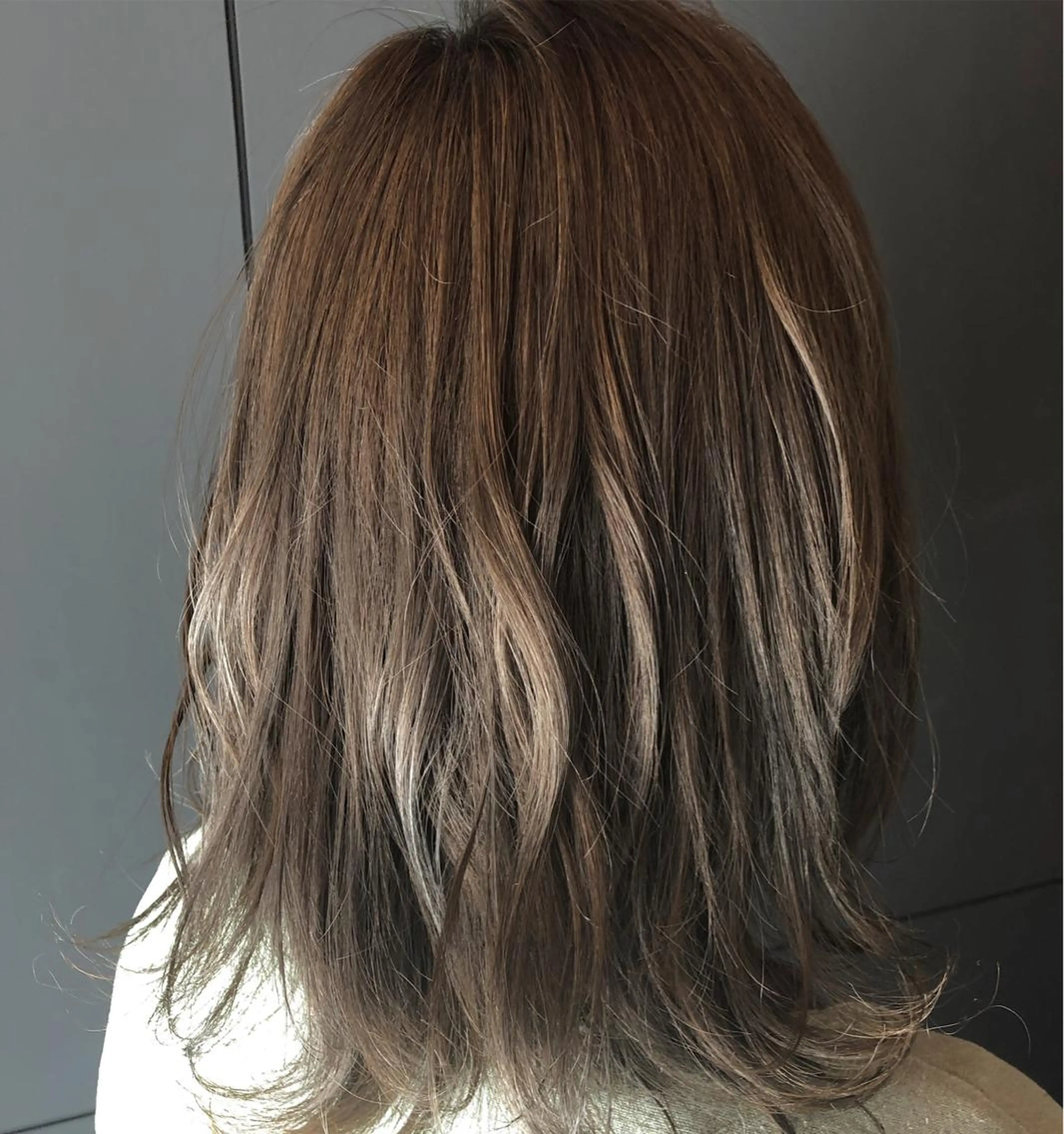 ミディアム 松本 剛成のヘアスタイル