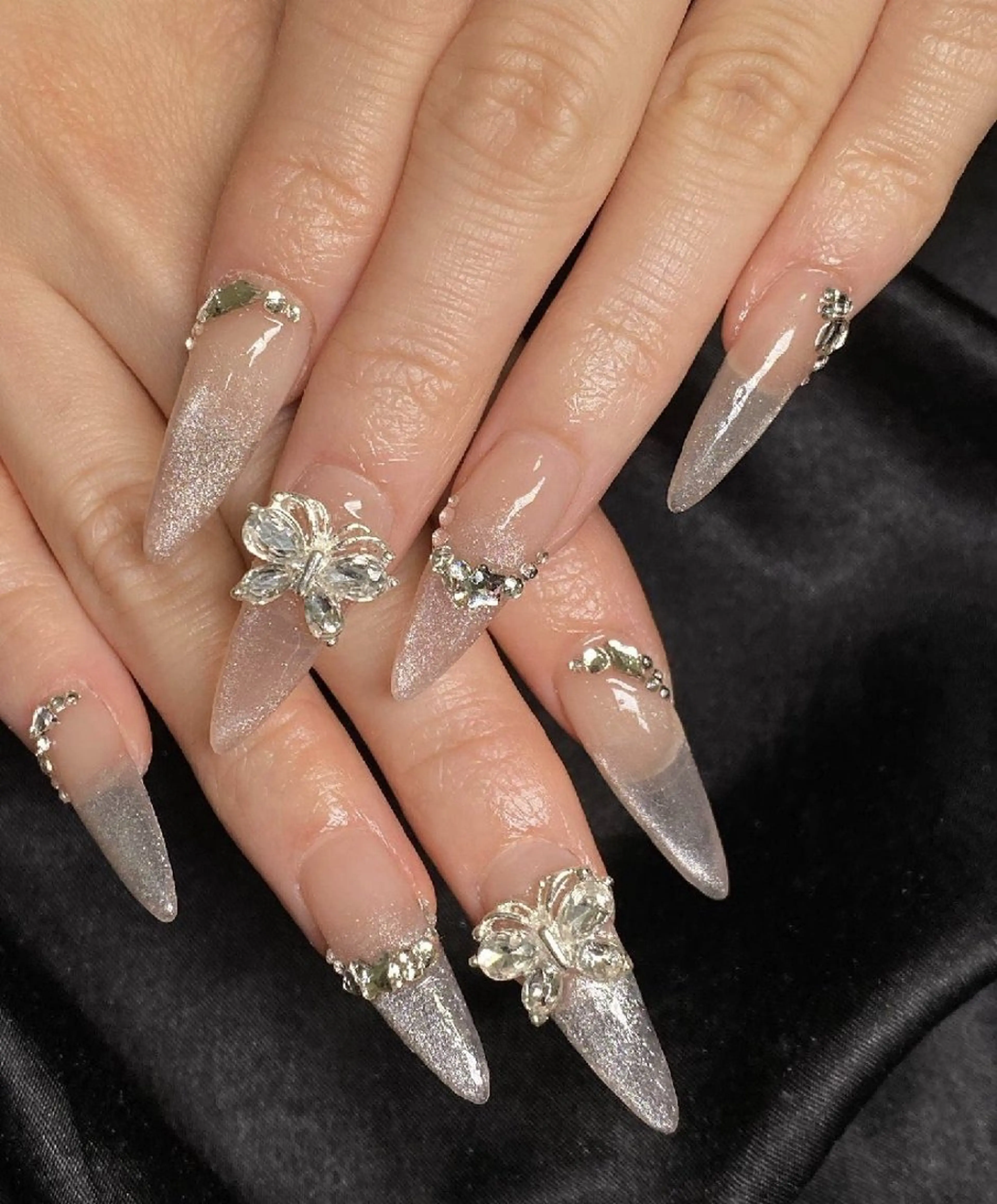 ロング ninabeauty 新宿のネイルデザイン