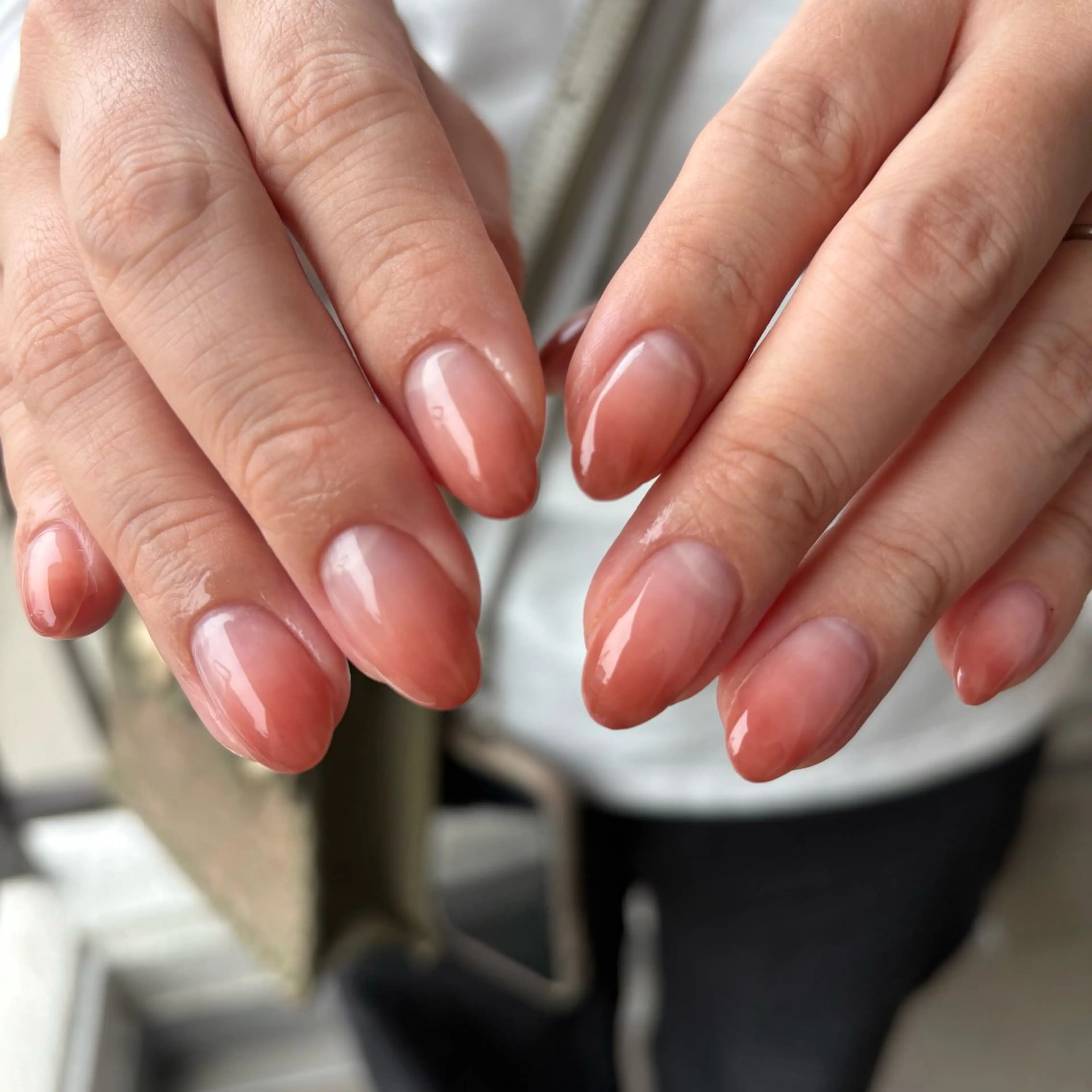 ネイル ハンドネイル カメレオン京橋🌻 草葉由佳のネイルデザイン