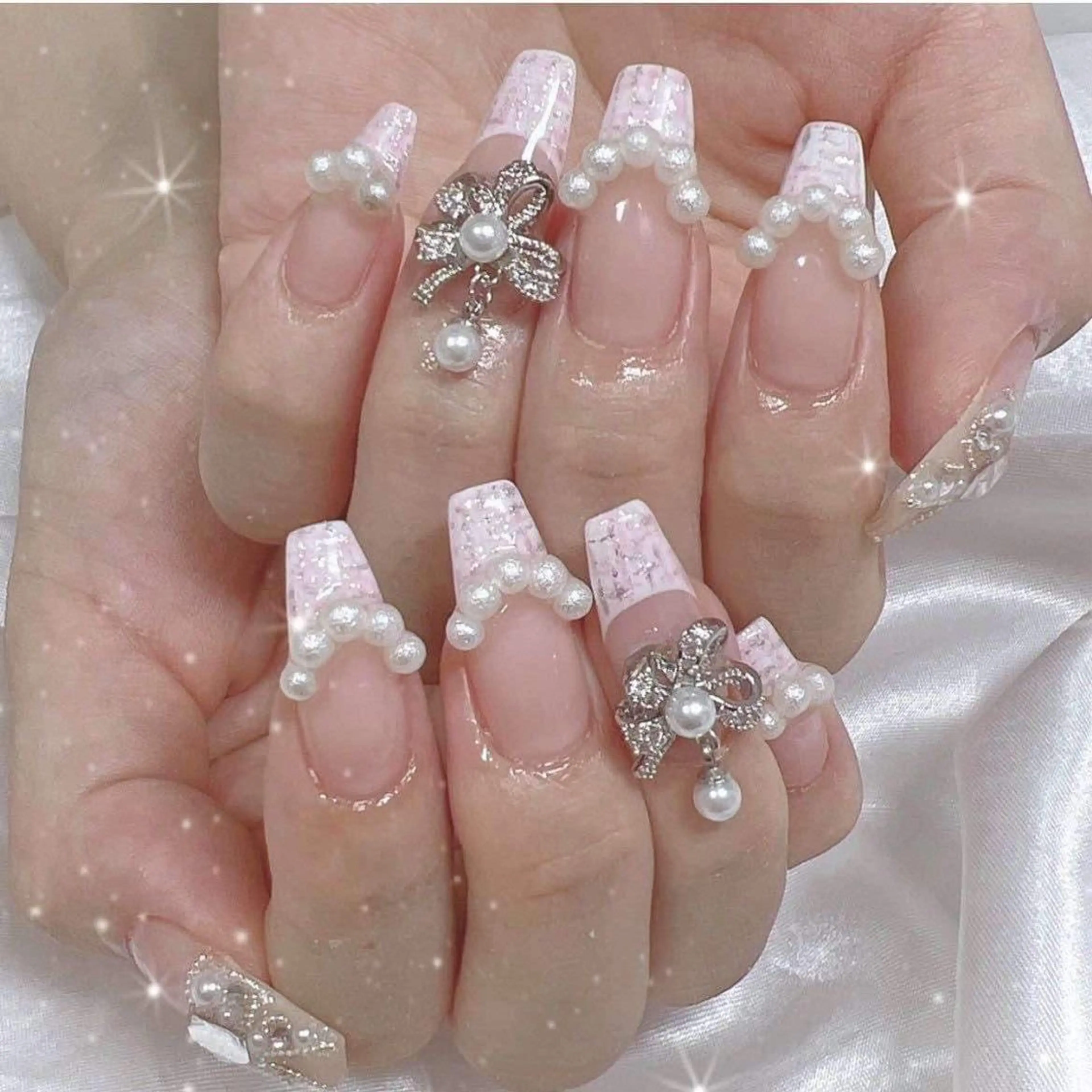 ネイル 長さ出し グラデーション キラキラネイル マグネットネイル ミラーネイル Lee Nails チップ長さだし専門店のネイルデザイン
