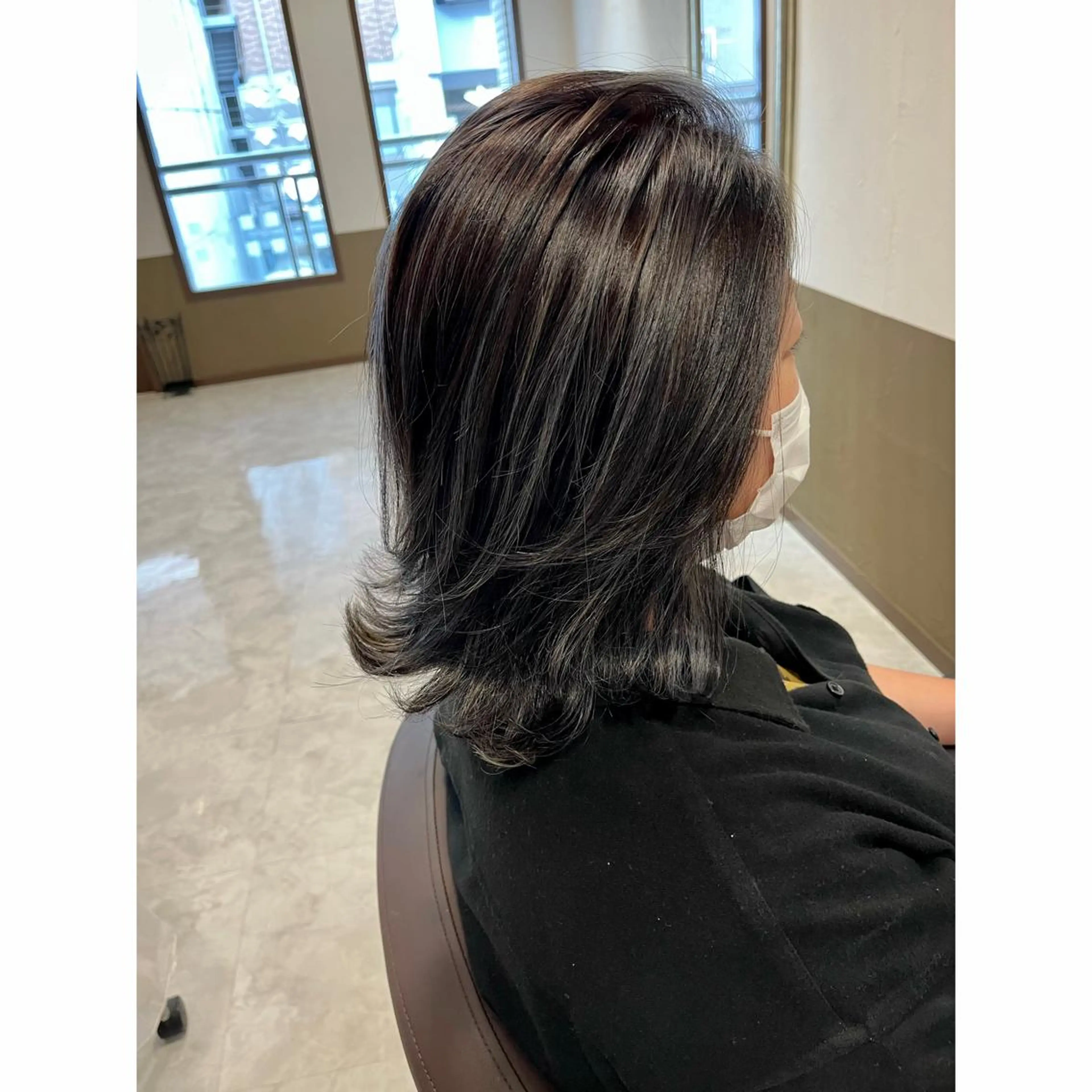 ミディアム カラー 坂井田 浩樹のヘアスタイル