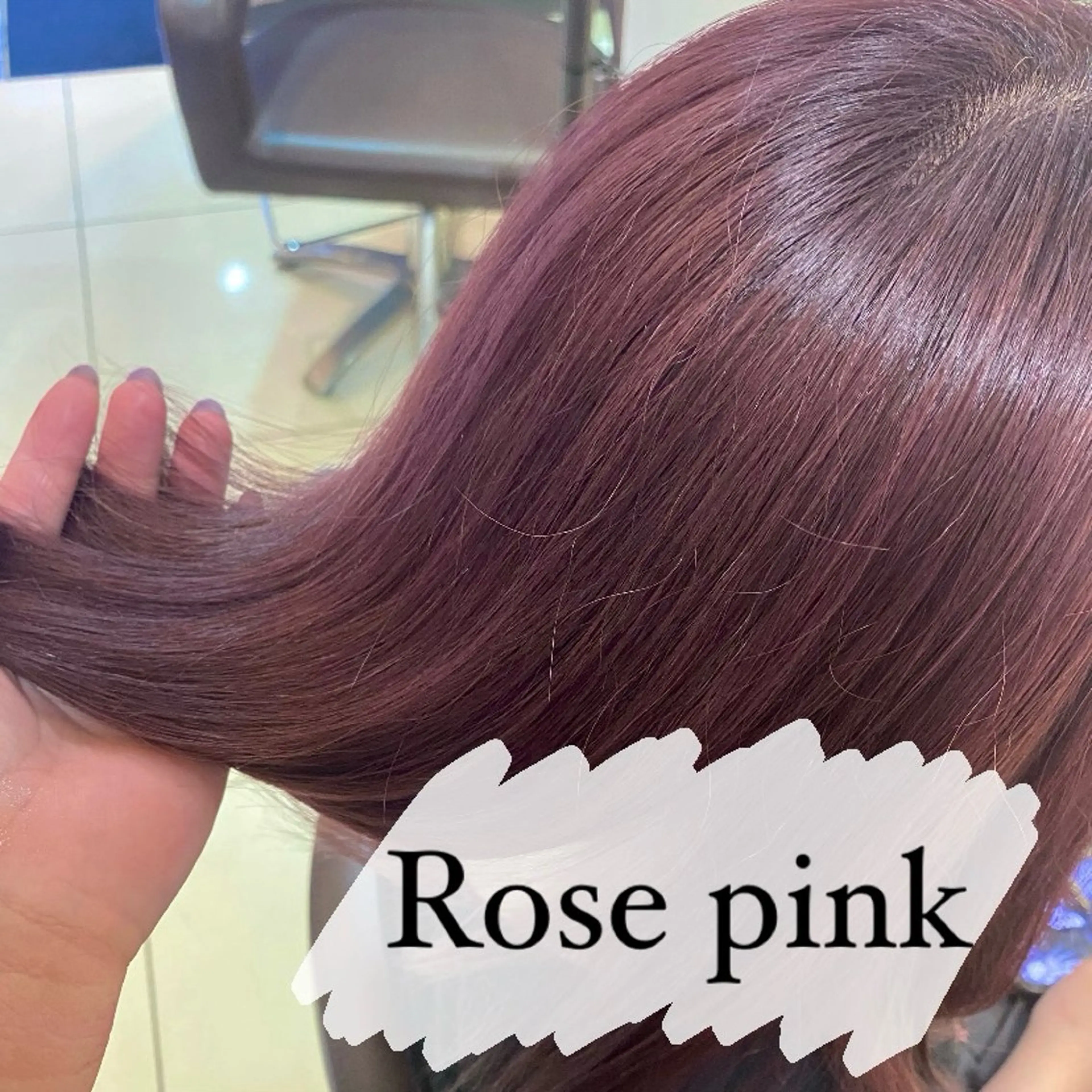 ショート カラー ピンクカラー ローズカラー ヘアカラー ミルクティーベージュ 暖色カラー/池田麻帆のヘアスタイル