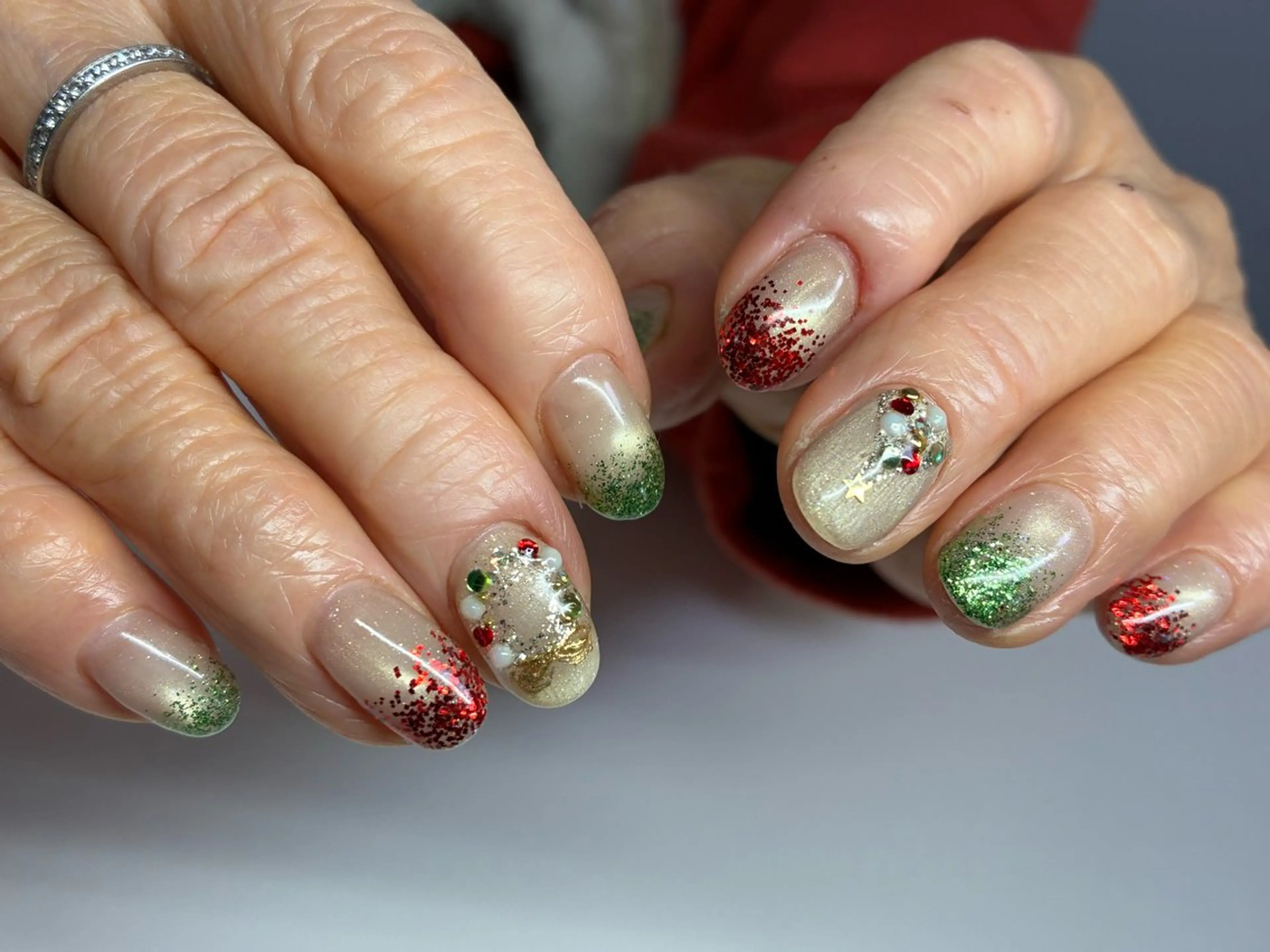 ネイル &CHOU CHOU nail.misaのネイルデザイン