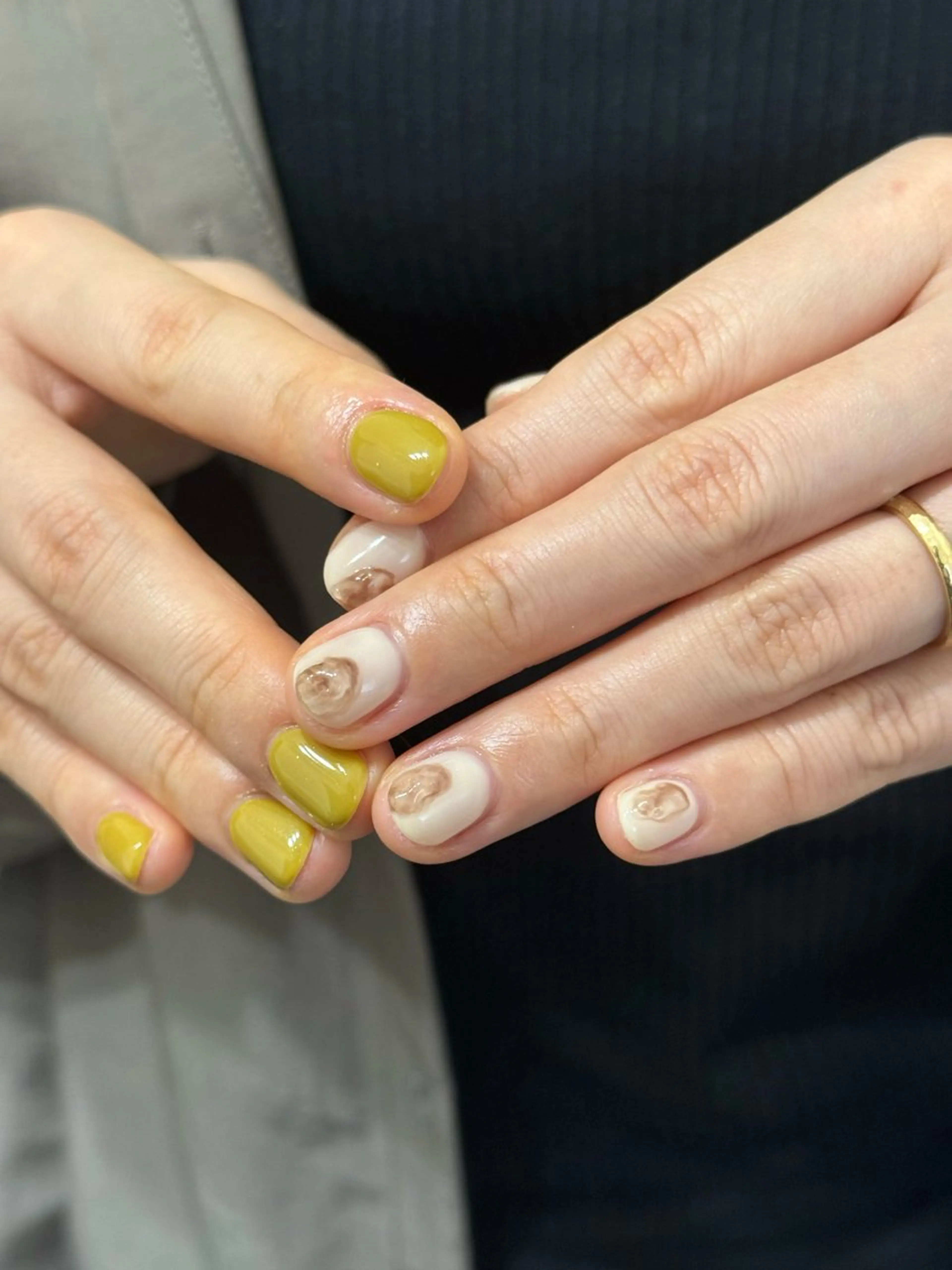 ネイル ハンドネイル フットネイル kiii.__ ✴︎*のネイルデザイン