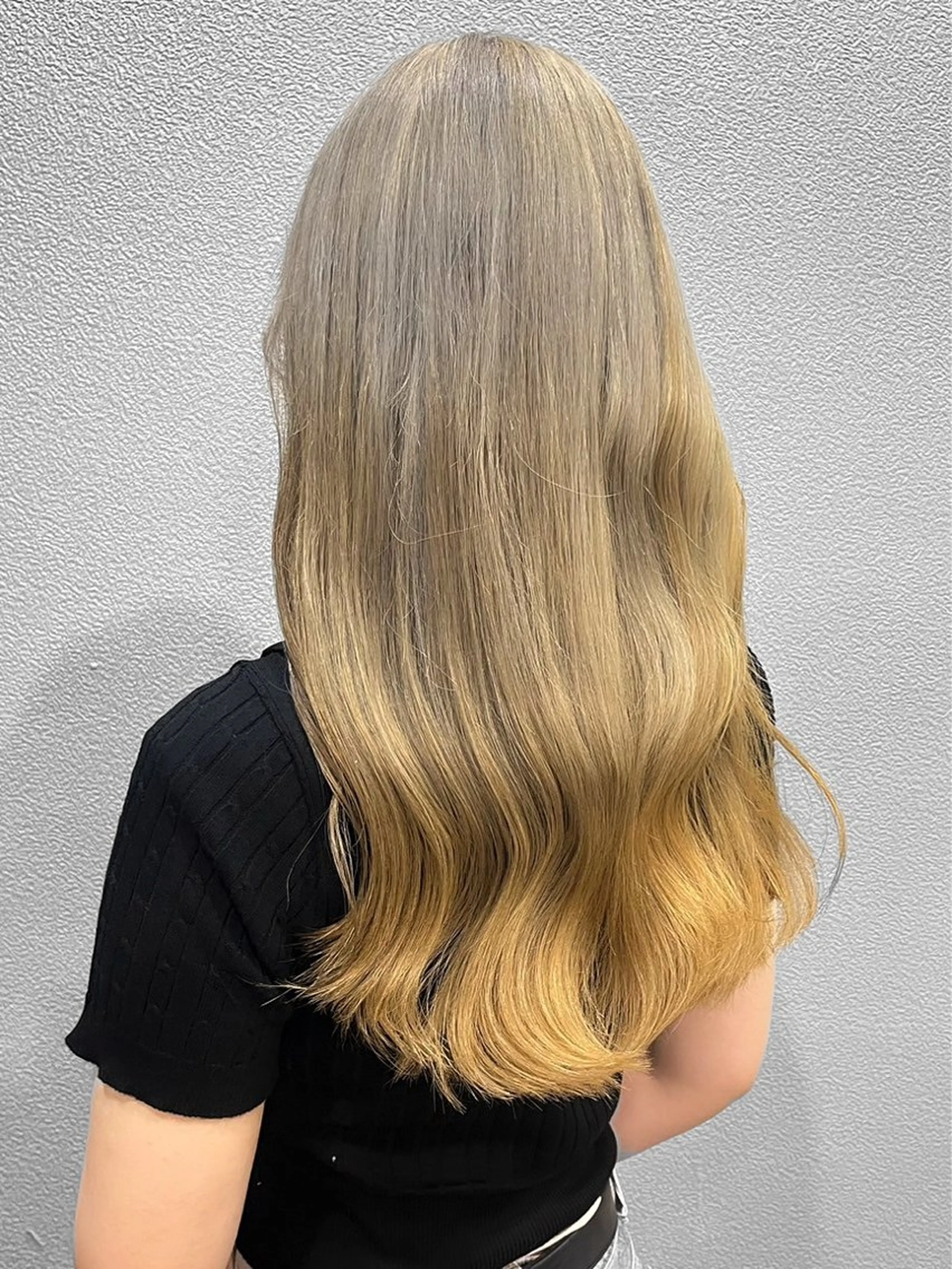 ロング カット ヘアカラー トリートメント ハイトーン/韓国風/ 艶髪/吉祥寺のヘアスタイル