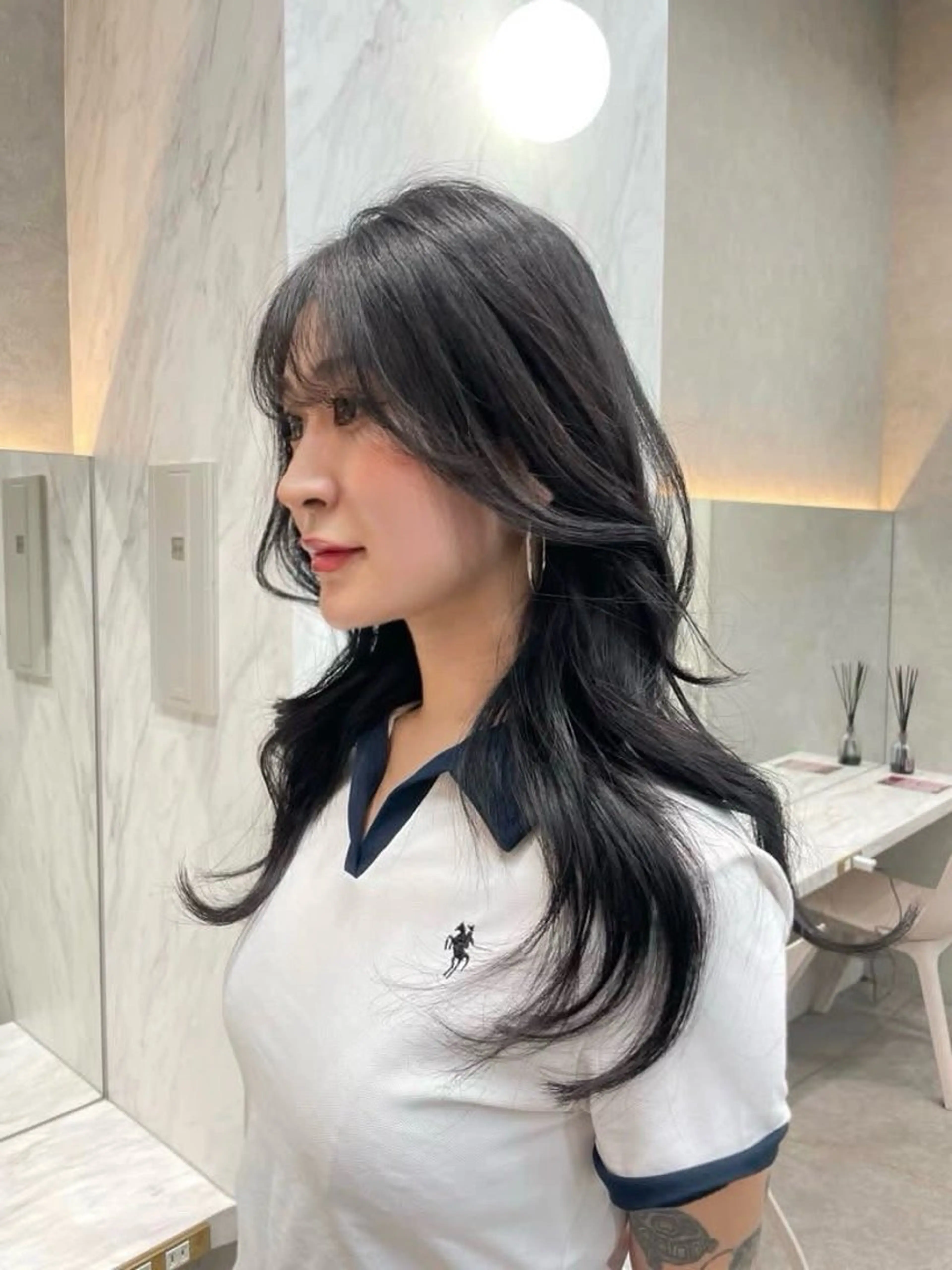 セミロング MOE 福岡韓国ヘア✧︎のヘアスタイル