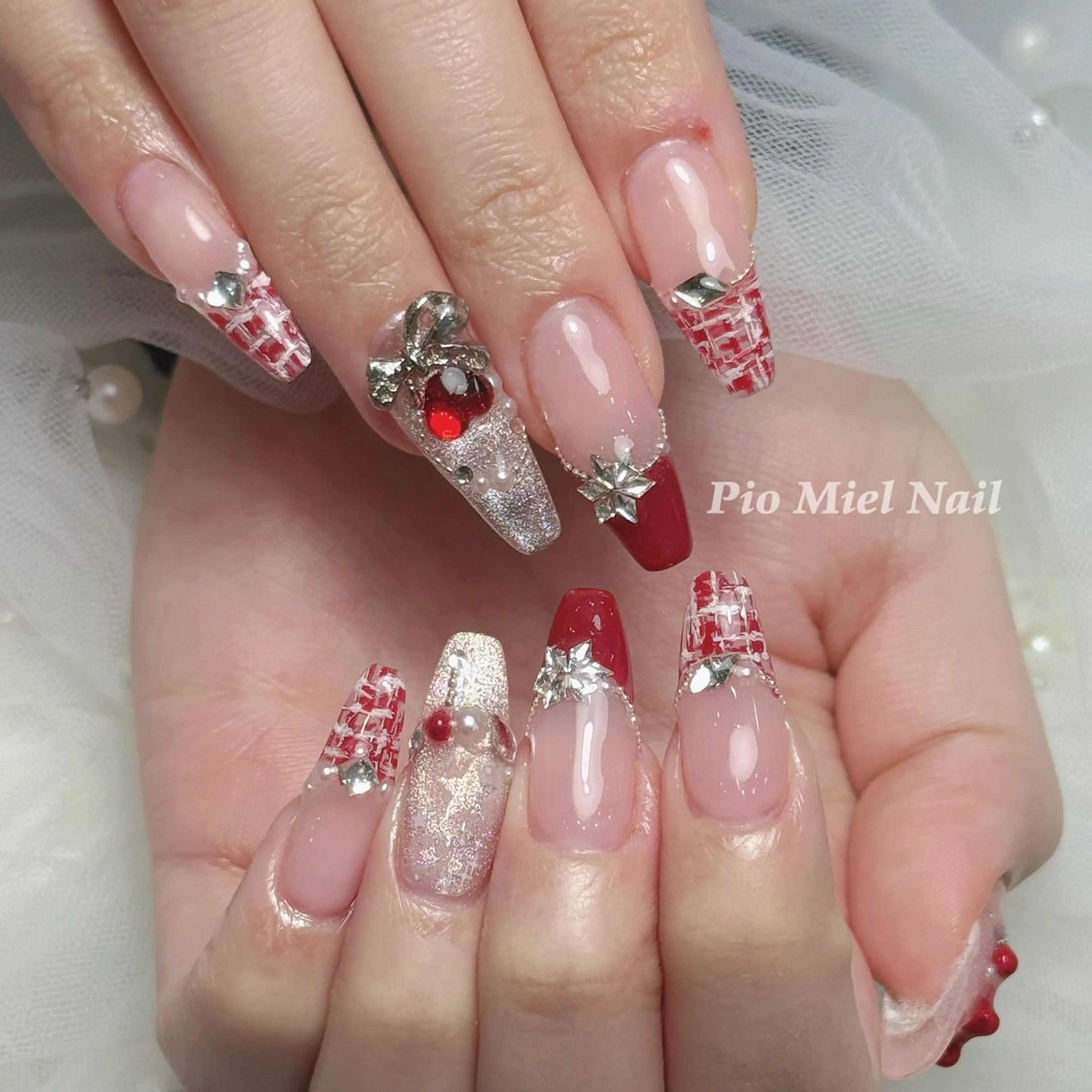ネイル Pio Mielのネイルデザイン