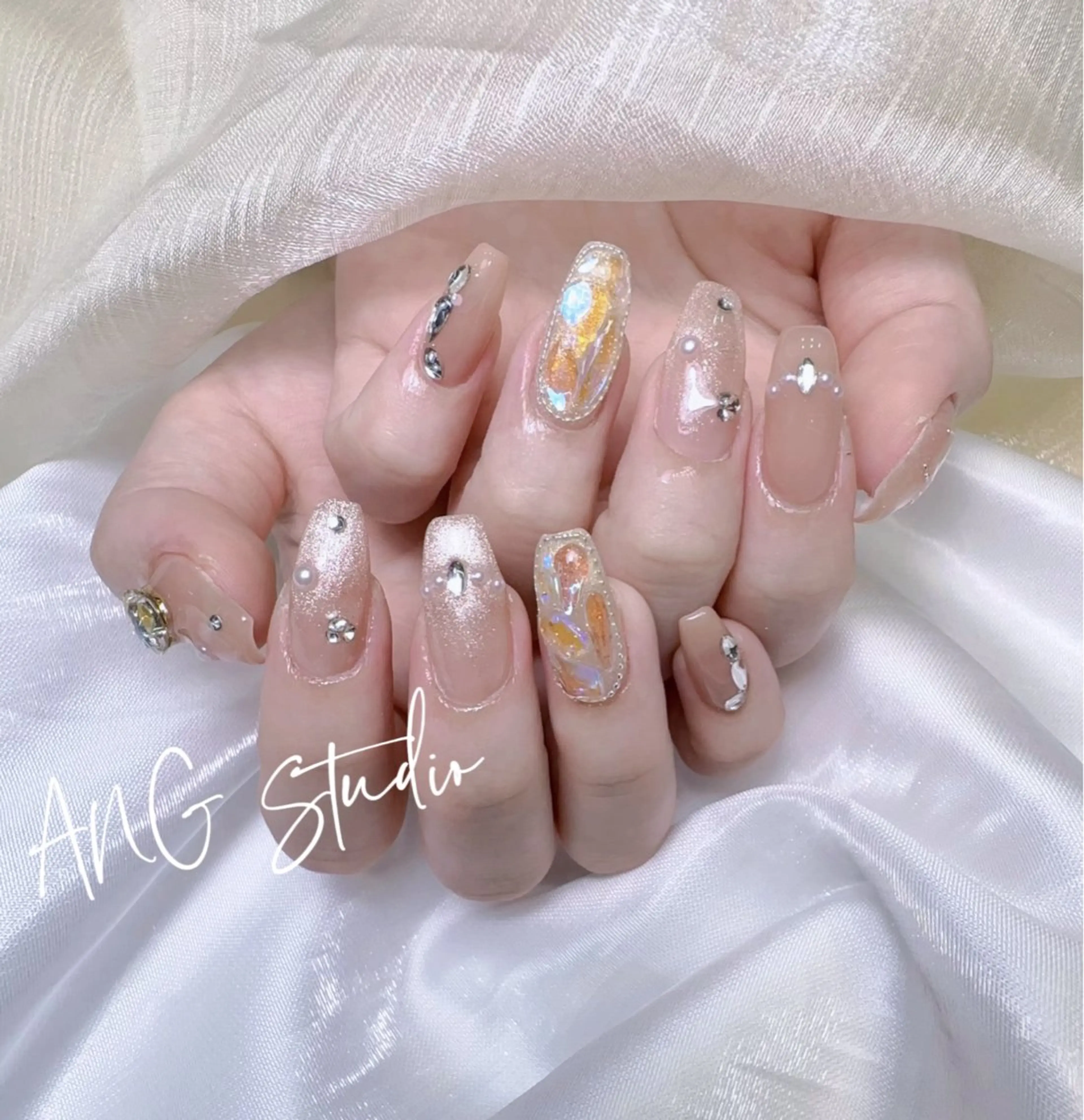 ネイル ハンドネイル ハンドケア ANG Studioのネイルデザイン