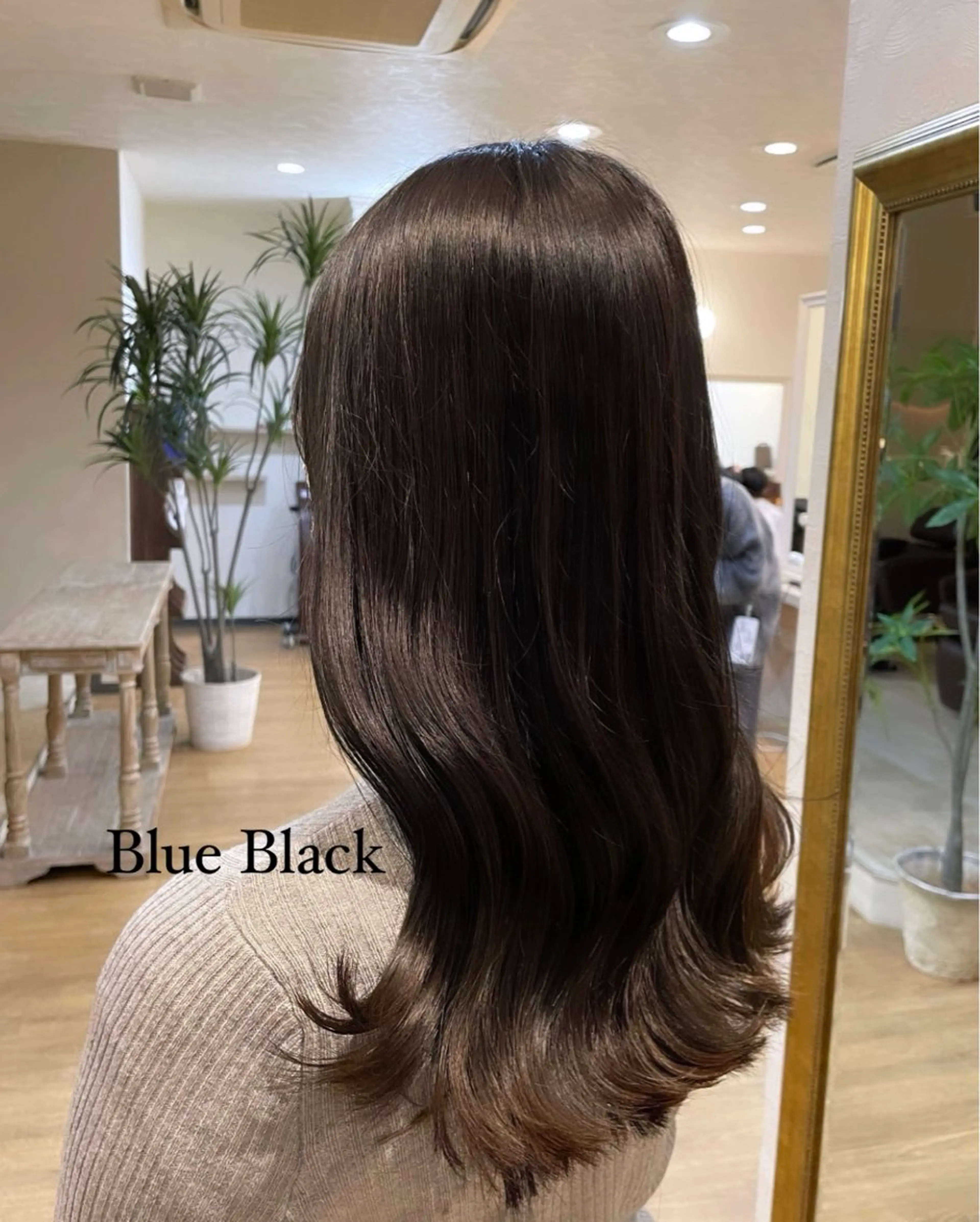 セミロング ピンク・ラベンダー/ レイヤー/NANAのヘアスタイル