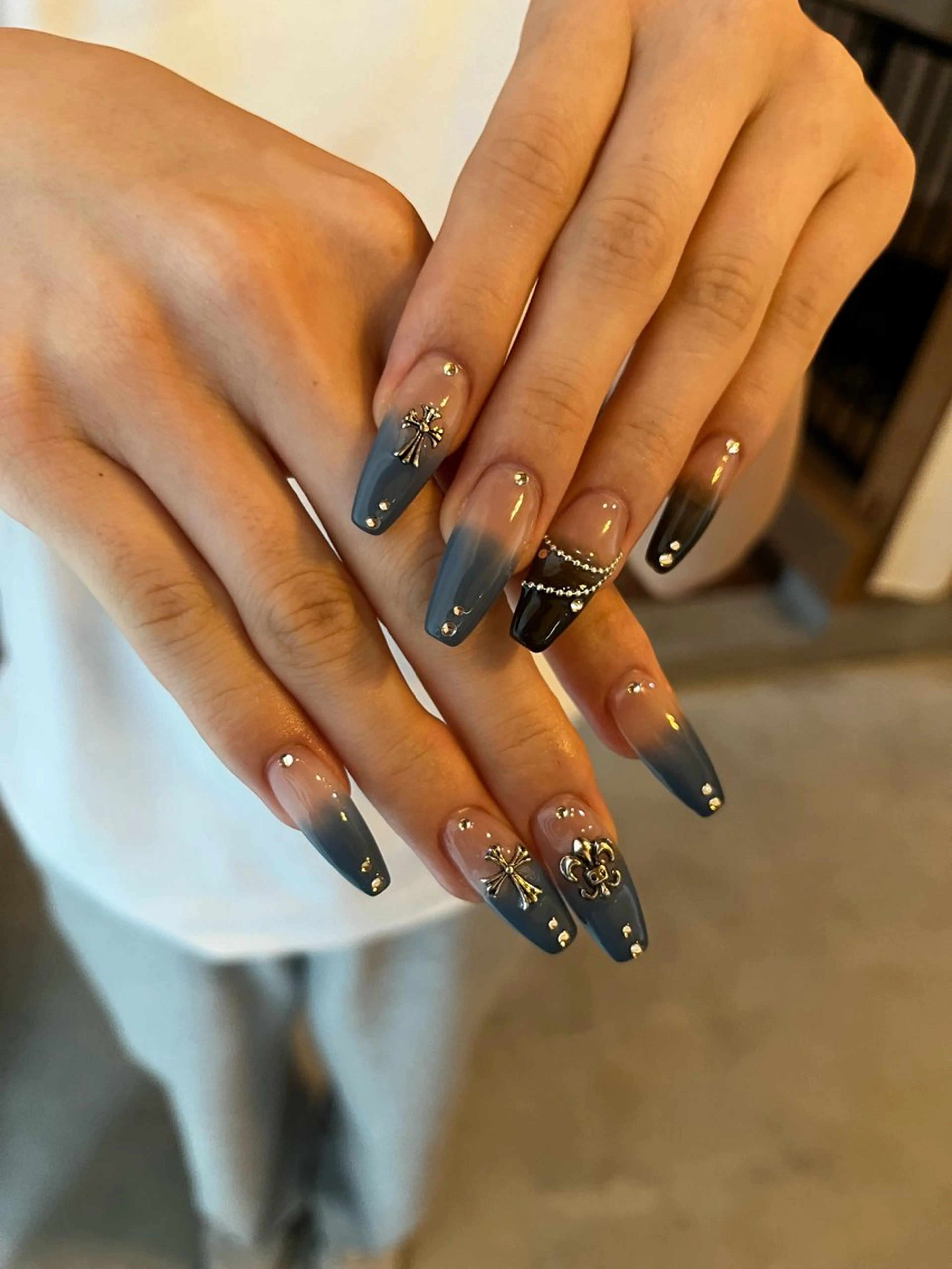 ネイル aiu  ｱｲﾕｰ ちひろのネイルデザイン