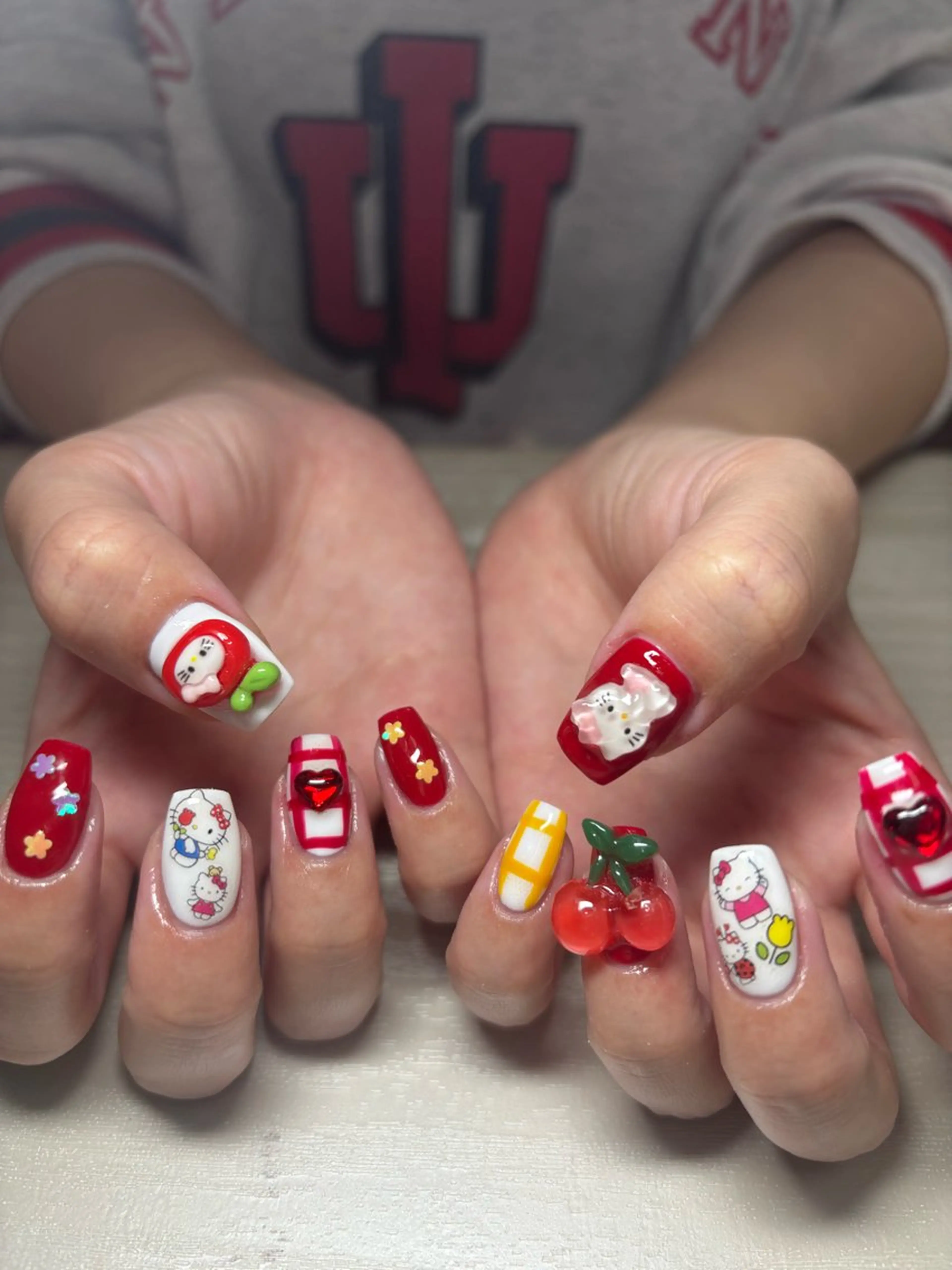 ネイル I pinknail 韓国風·持ち込み専門のネイルデザイン