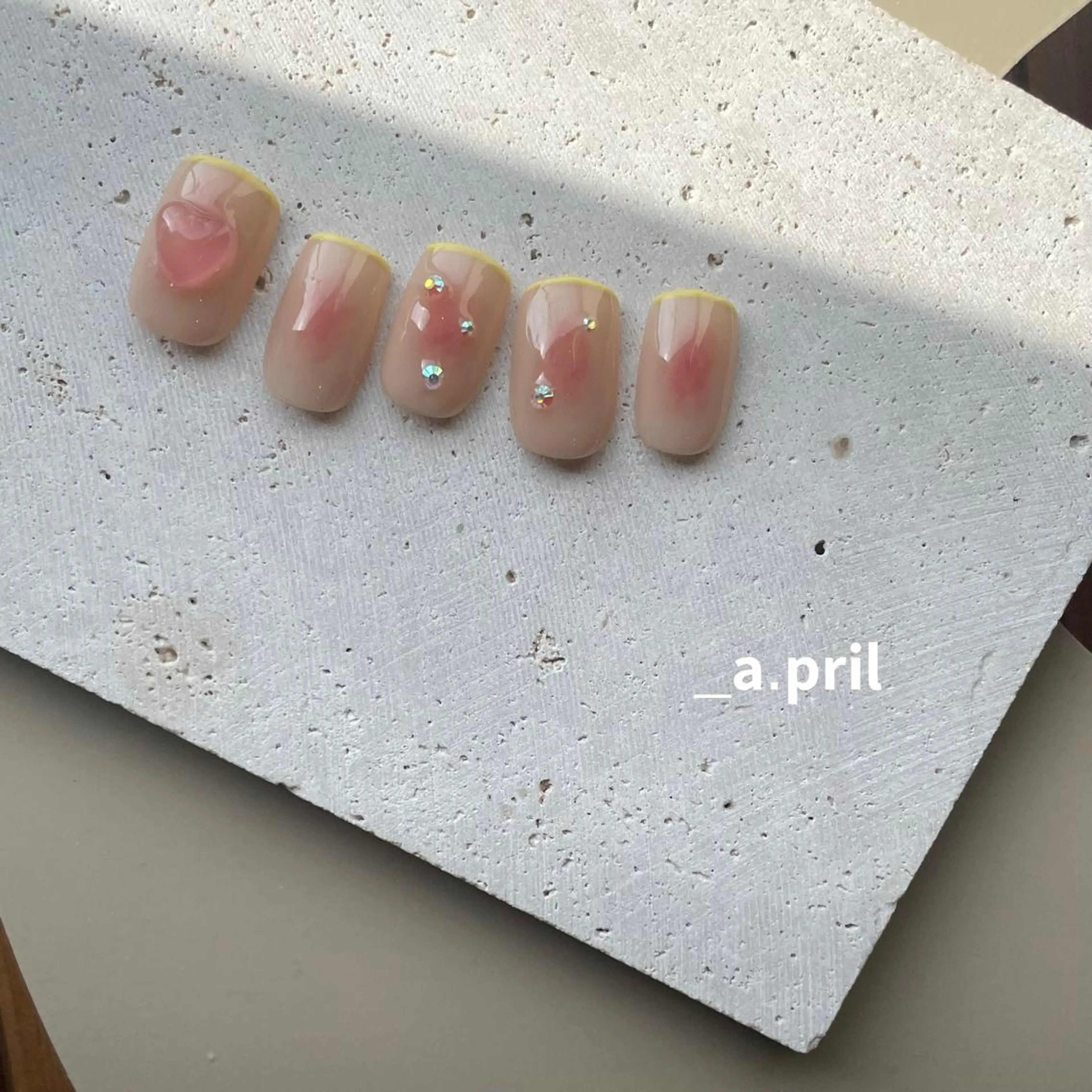 ネイル _6.cca所属・ayaka .のネイルデザイン