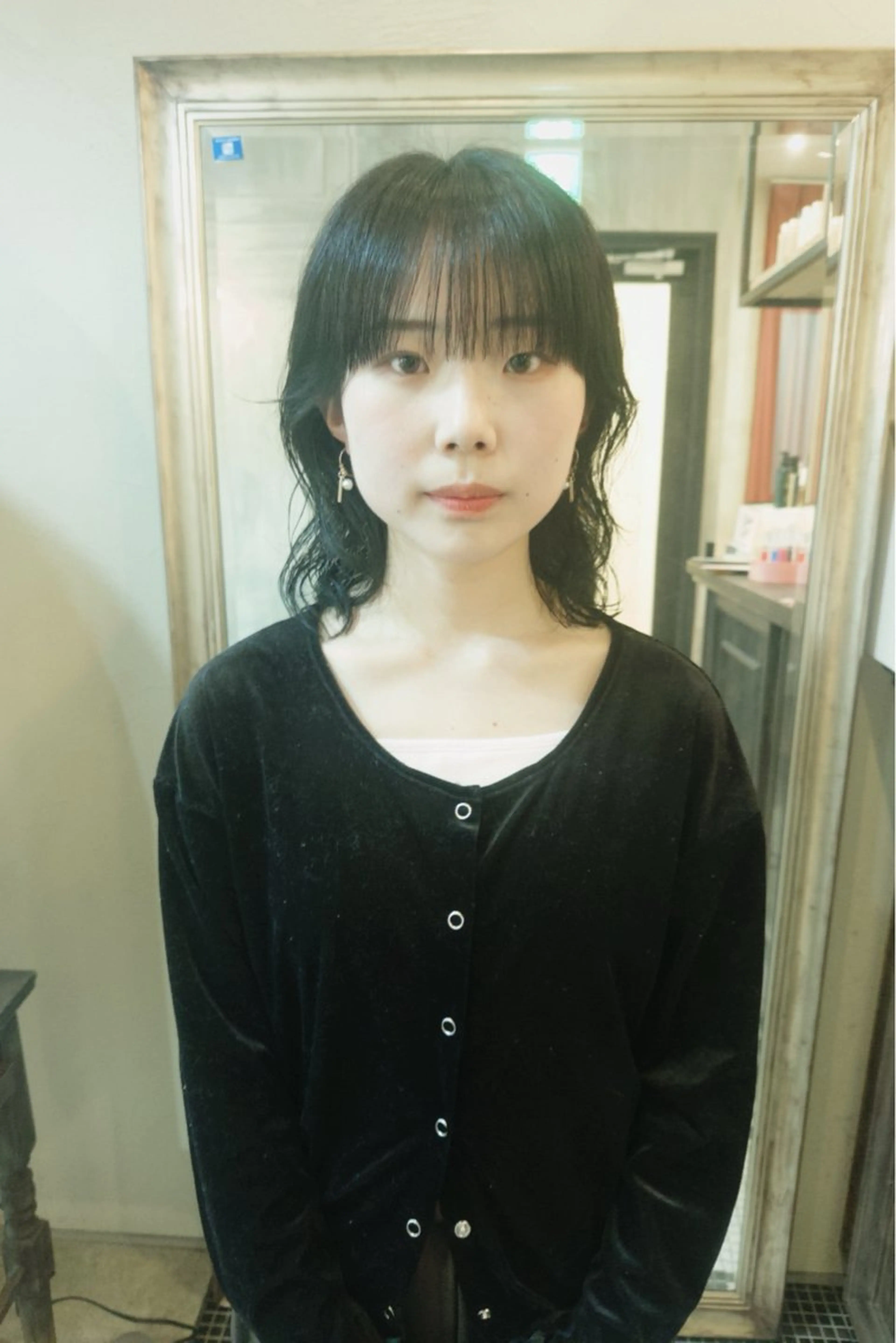 ミディアム カット パーマ ぱる/透明感カラー パーマ/カットのヘアスタイル