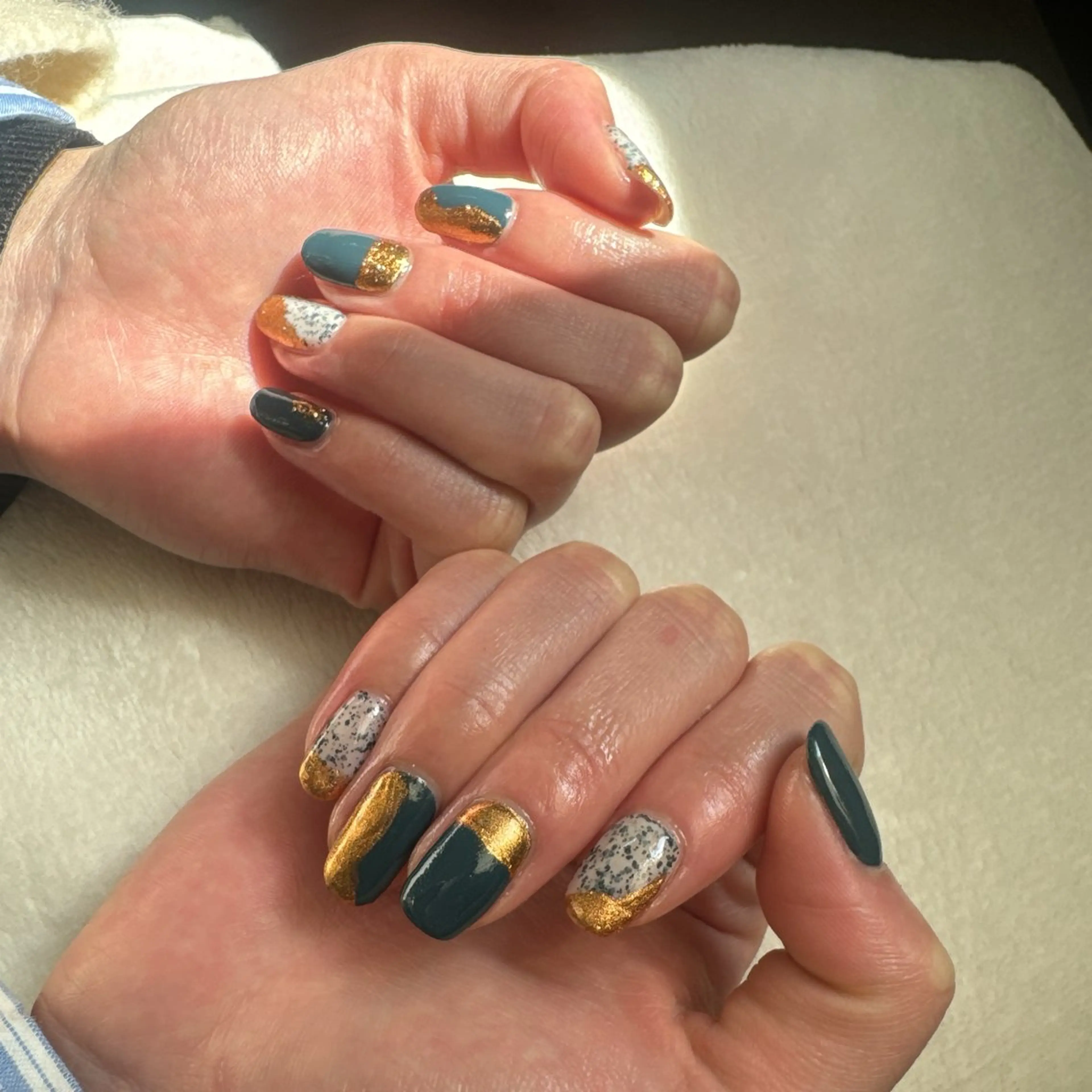 ネイル ブルー グリーン ハンドネイル N.plus NaiLのネイルデザイン