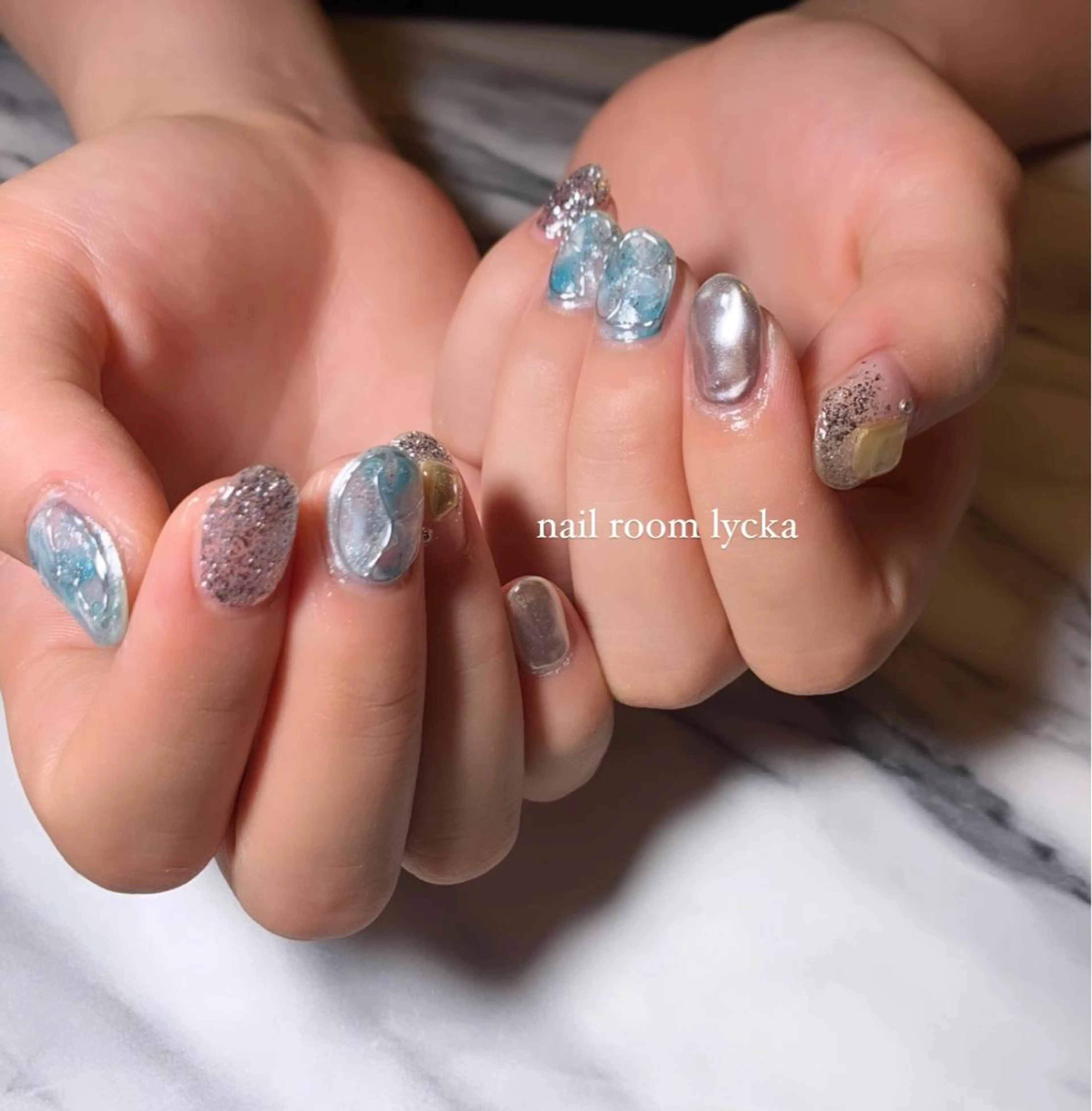 ネイル ﾈｲﾙﾙｰﾑﾘｯｶ 𝐦𝐚𝐲𝐮のネイルデザイン