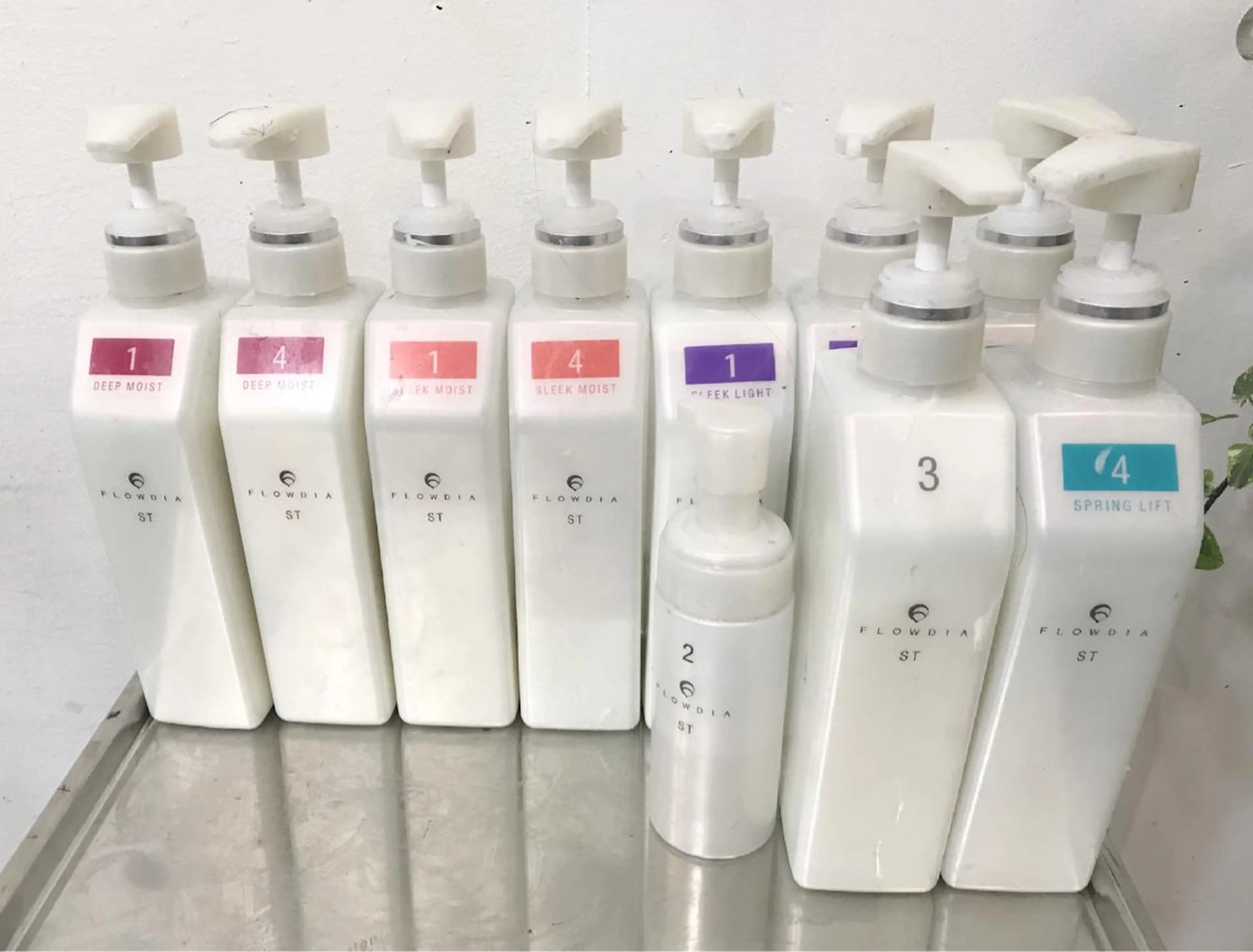 【ミニモ期間限定メニュー】フローディア2ステップトリートメント➕(今だけ超音波トリートメント施術付き)の写真