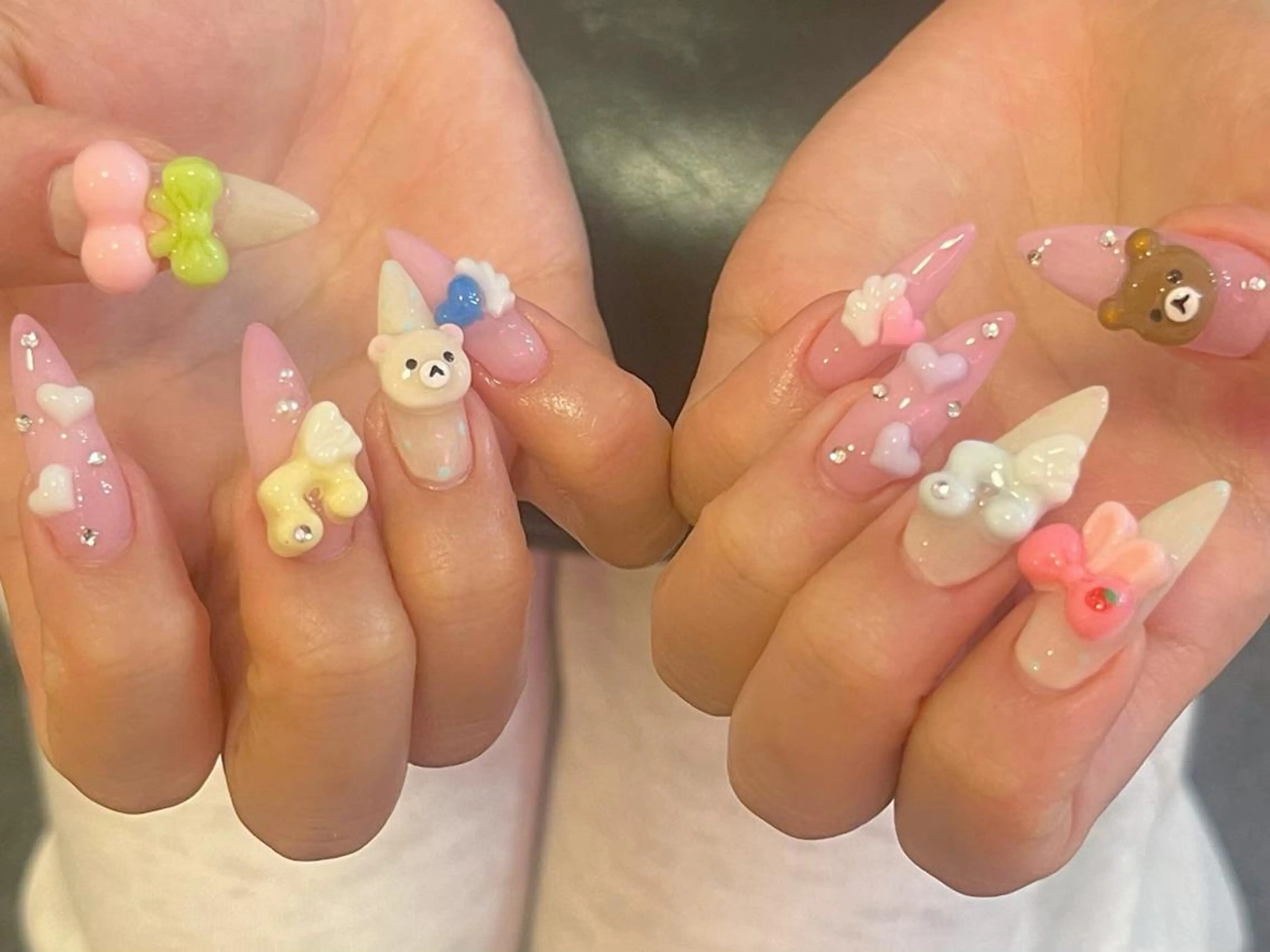 ネイル オーロラネイル 長さ出し フットネイル フレンチネイル ジェルネイル ハンドネイル RiRi Belle Nail池袋のネイルデザイン