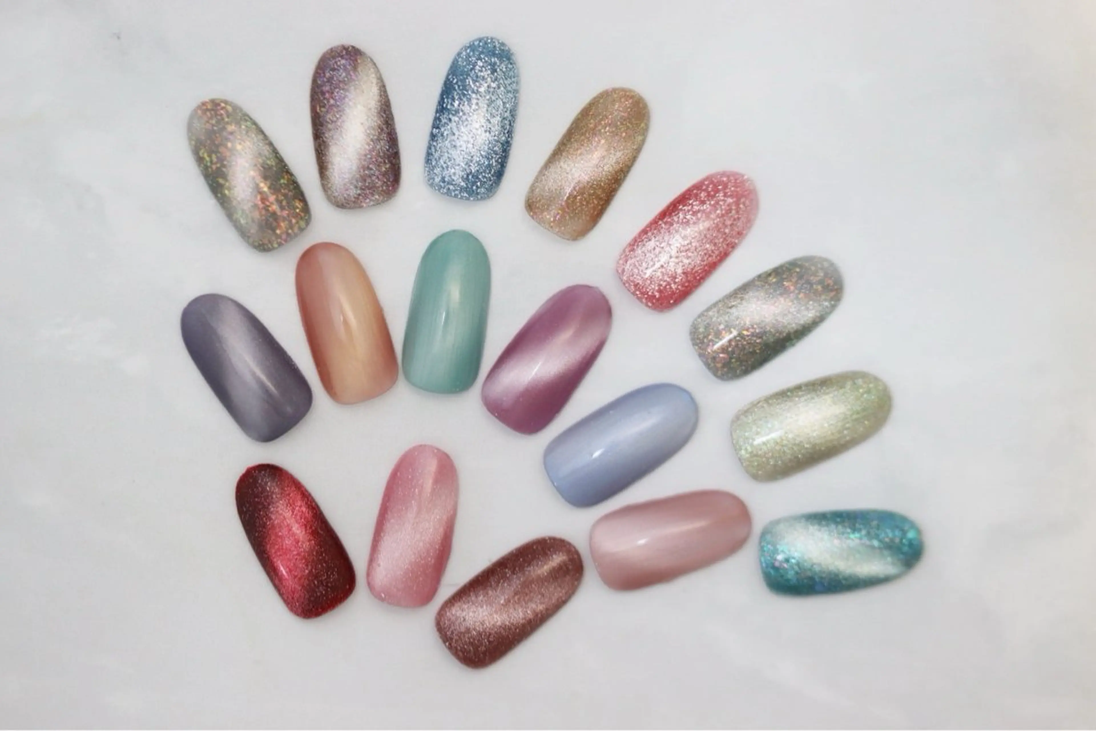 【フィルイン限定募集!マグネットネイル限定】※ジェル10本ついていて、フィルインさせていただける方限定！の写真