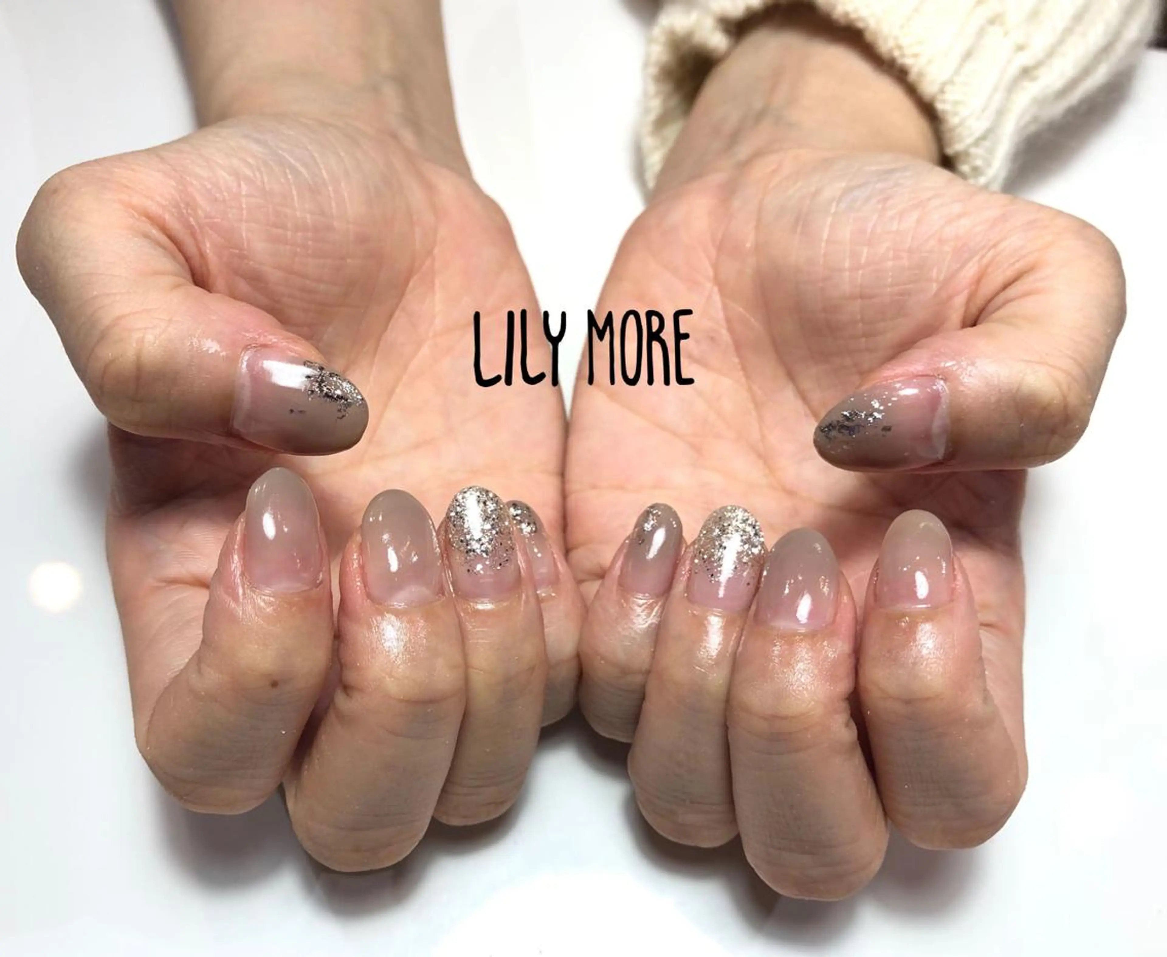 ネイル グラデーション Lily closetのネイルデザイン